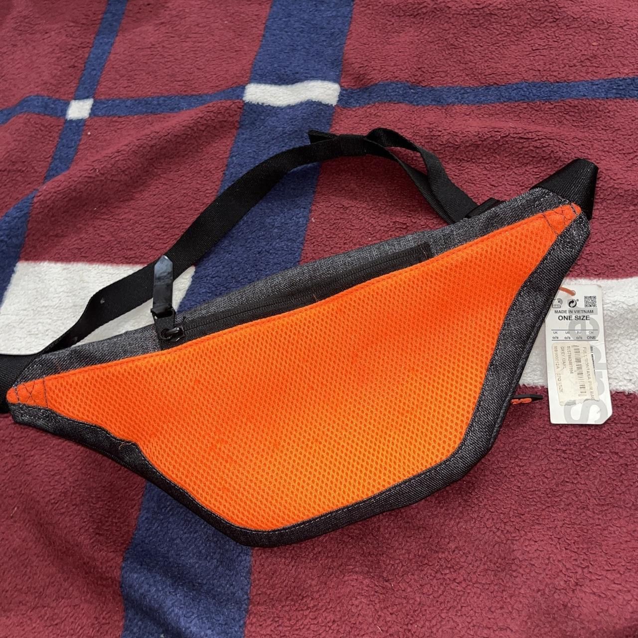 Superdry Superdry grey fannypack waist pack crossbody bag bumbag Size ONE SIZE - 2 Thumbnail