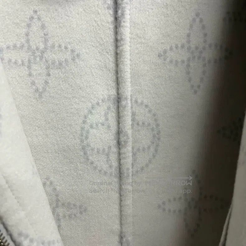 Louis Vuitton Louis Vuitton 24 New Grey Stripe Trim Zip Hooded Jacket Size XS / US 0-2 / IT 36-38 - 6 Thumbnail