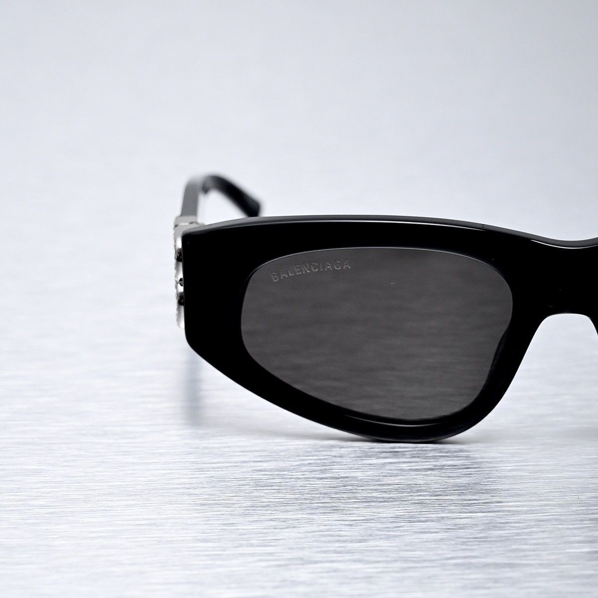 Balenciaga BALENCIAGA BB0095S SUNGLASSES Size ONE SIZE - 4 Thumbnail