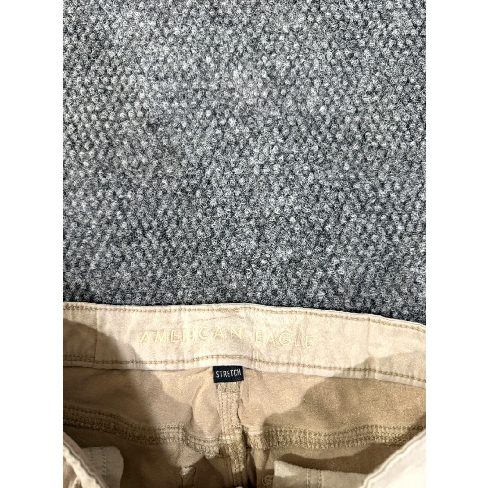 American Eagle Outfitters VINTAGE? No. American Eagle Outfitters Jegging Jeans Women 2 Beige Tan Cotton Denim Stretch Pockets 5-Pocket Distressed High Rise Inseam 28 in Size 26" / US 2 / IT 38 - 3 Thumbnail