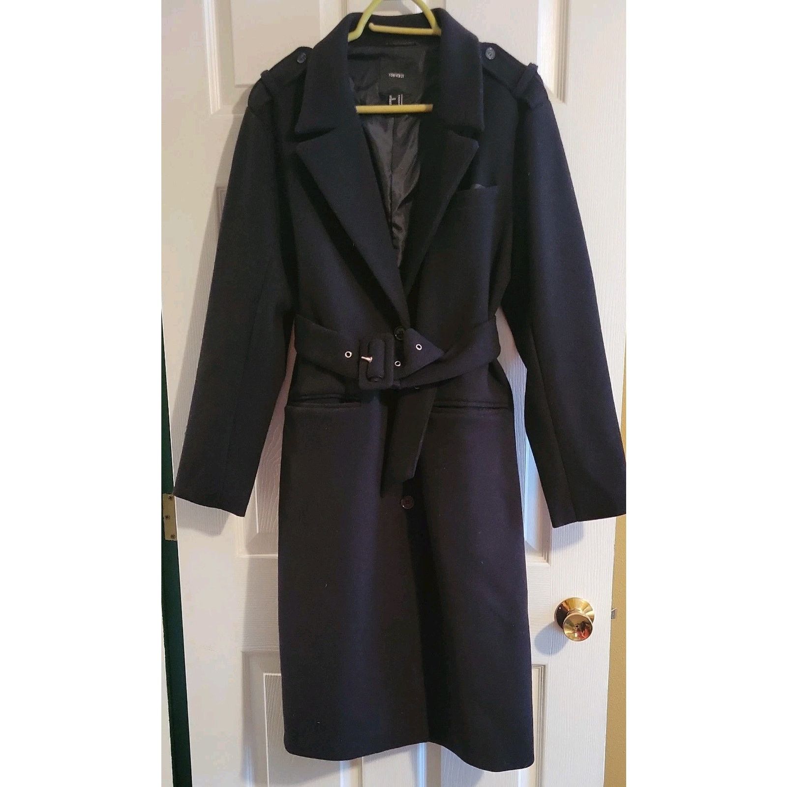 Forever 21 FOREVER 21 Women’s Black Belted Button Trench Coat Size M Size M / US 6-8 / IT 42-44 - 1 Thumbnail