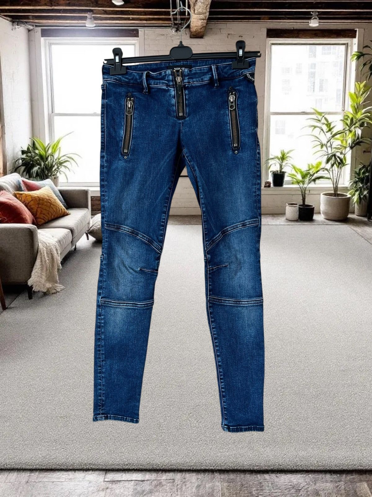 Replay Replay jeans size S/M very stretchy Size 27" / US 4 / IT 40 - 1 Thumbnail