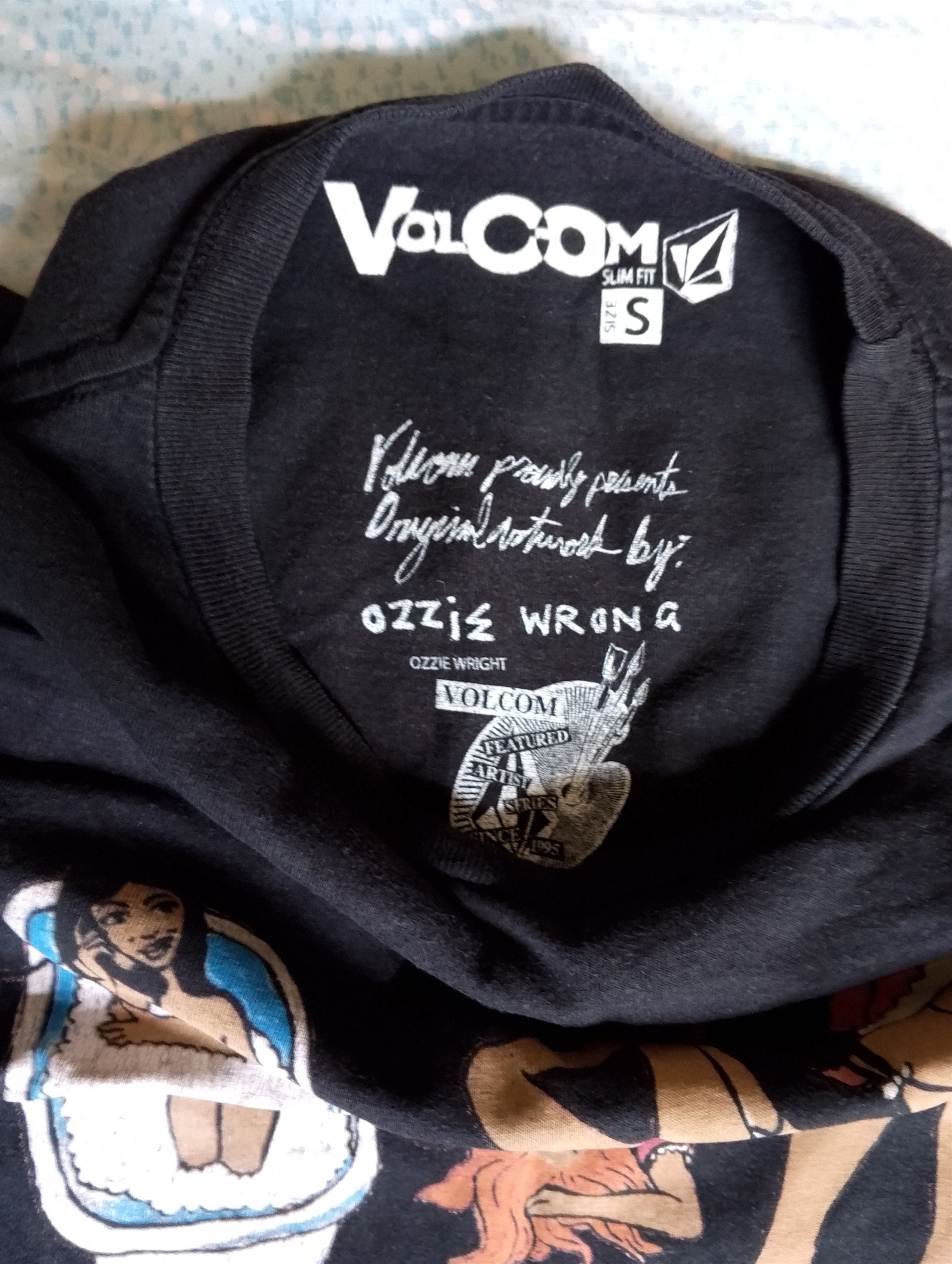 Volcom Volcom x Ozzie Wrong 2010 pin-up girls Size US S / EU 44-46 / 1 - 4 Thumbnail