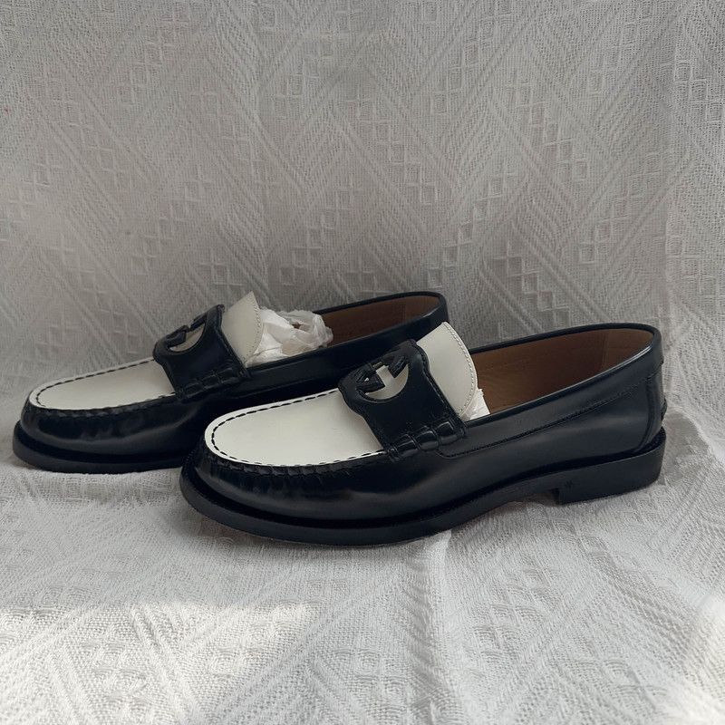 Gucci Gucci Stylish Black Leather Loafers for Men - Size US 7.5 / EU 40-41 - 1 Thumbnail