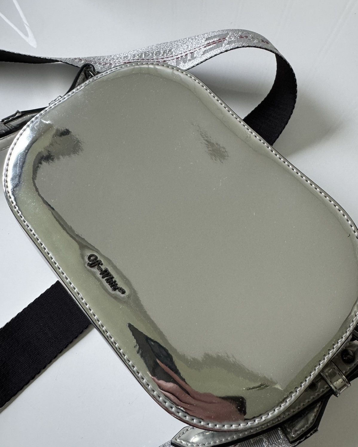 Off-White OFF-WHITE FW 18 Silver Mirror Camera Bag Size ONE SIZE - 17 Thumbnail