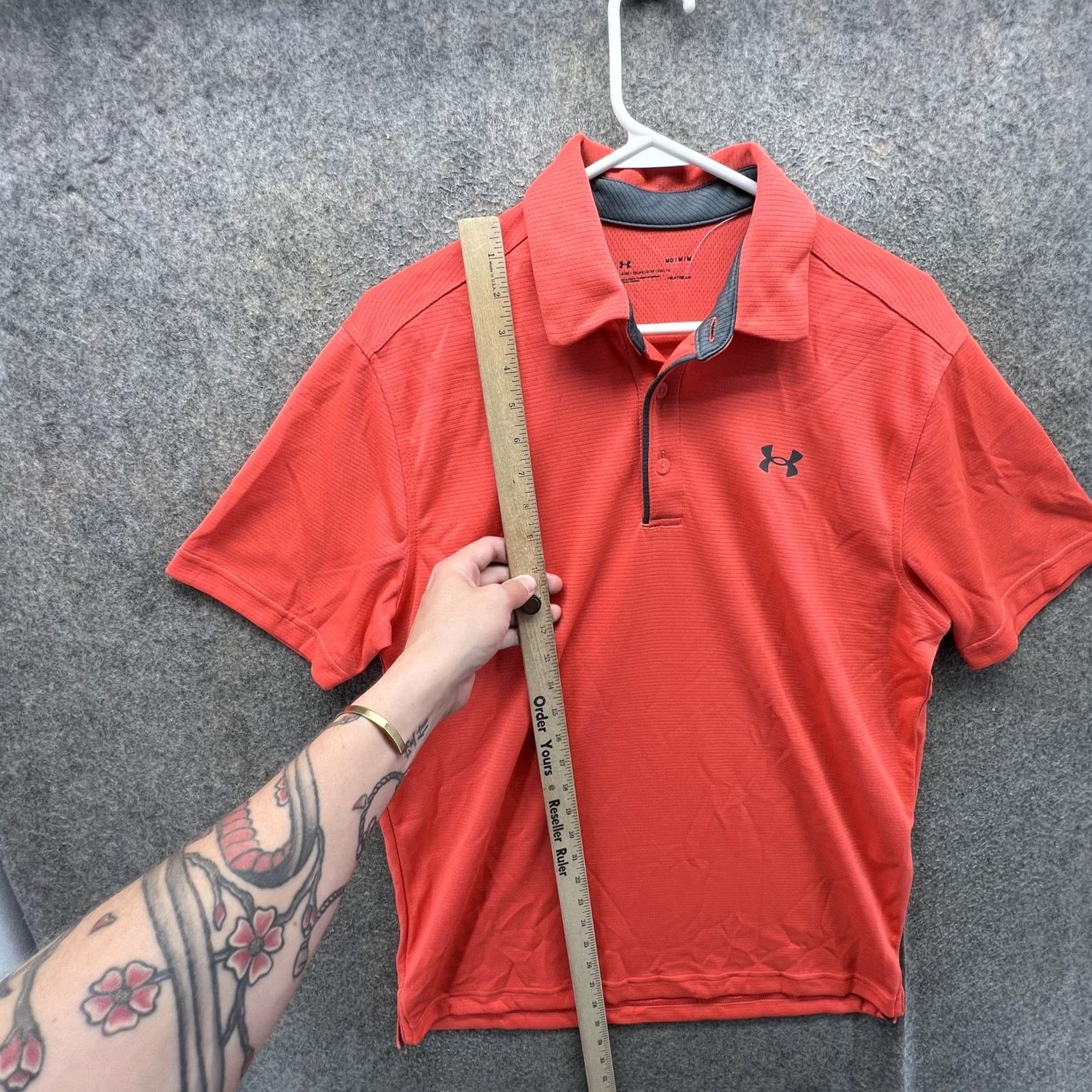 Under Armour Under Armour HeatGear Polo Shirt Mens Medium Orange Solid Golf Performance Size US M / EU 48-50 / 2 - 6 Thumbnail