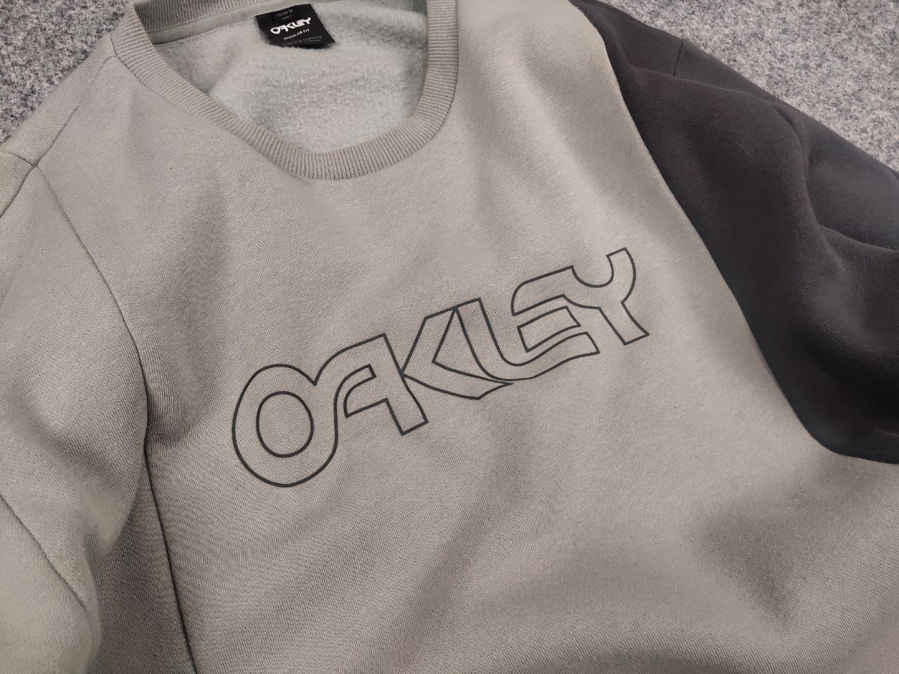 Oakley Oakley Logo combined Crew Check Sweatshirt Vintage Style Size US M / EU 48-50 / 2 - 8 Thumbnail