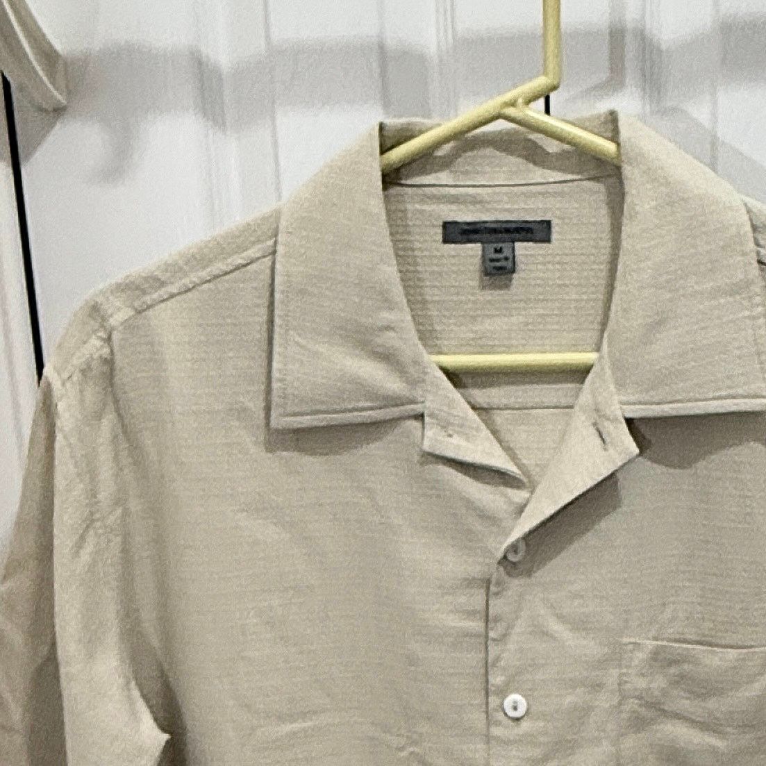 Johnston & Murphy Johnston & Murphy Silk men’s size M shirt natural fibers Size US M / EU 48-50 / 2 - 3 Thumbnail