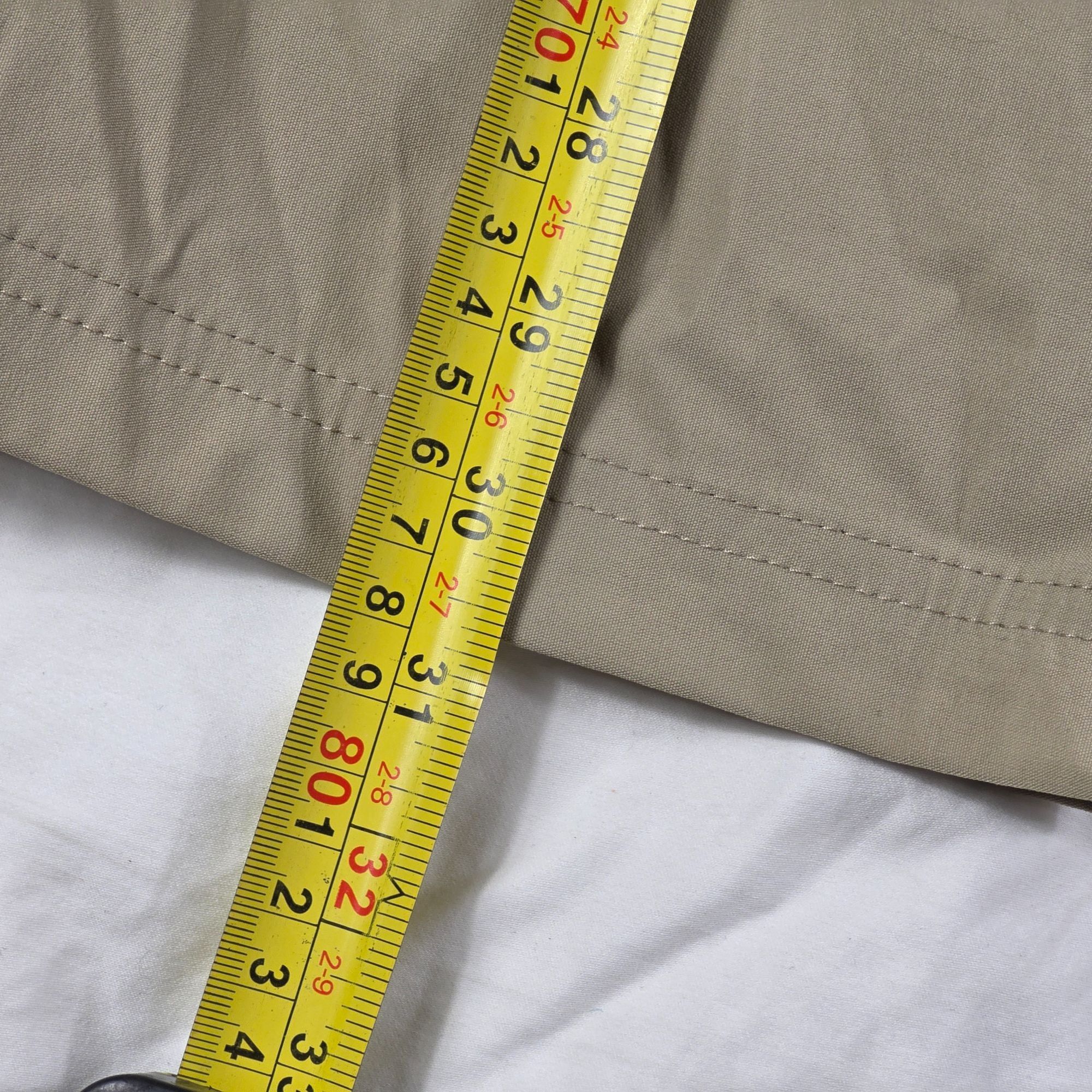 Eddie Bauer Eddie Bauer Womens Size 14 Beige Hiking Capri Pants Outdoors Size 36" / US 14 / IT 50 - 10 Thumbnail