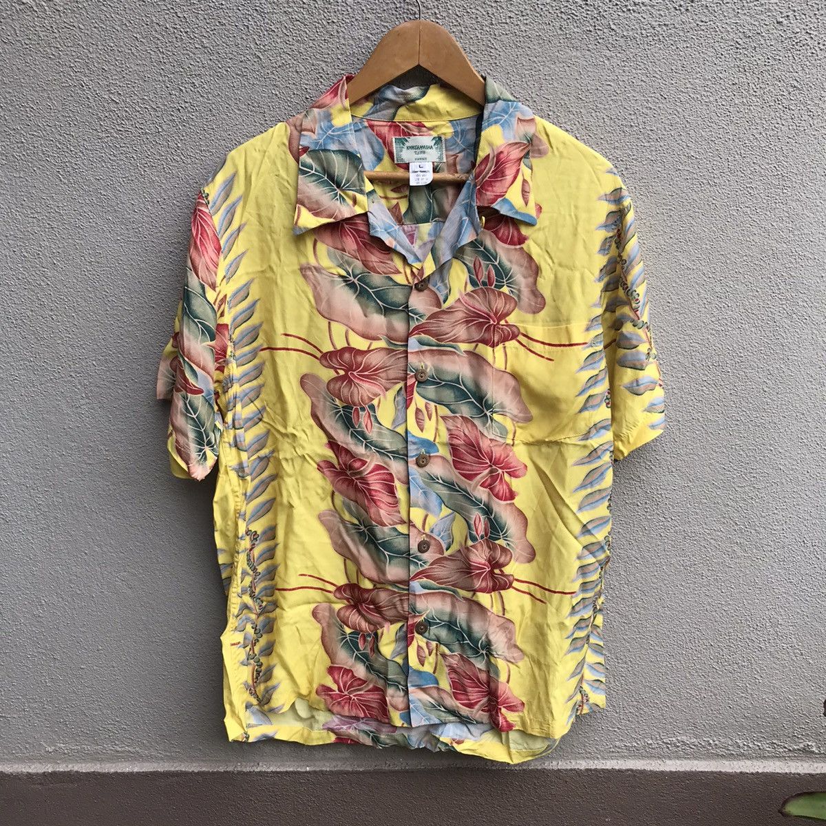 image of Kamehameha Hawaiian Shirt Rayon in Yellow, Men's (Size Large)