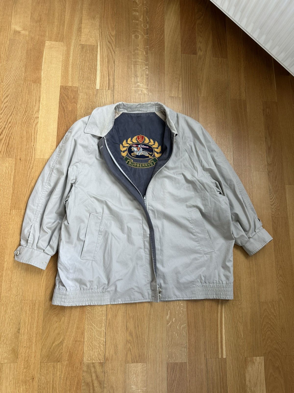 Vintage 90’s Burberry Jacket Big Inside Logo