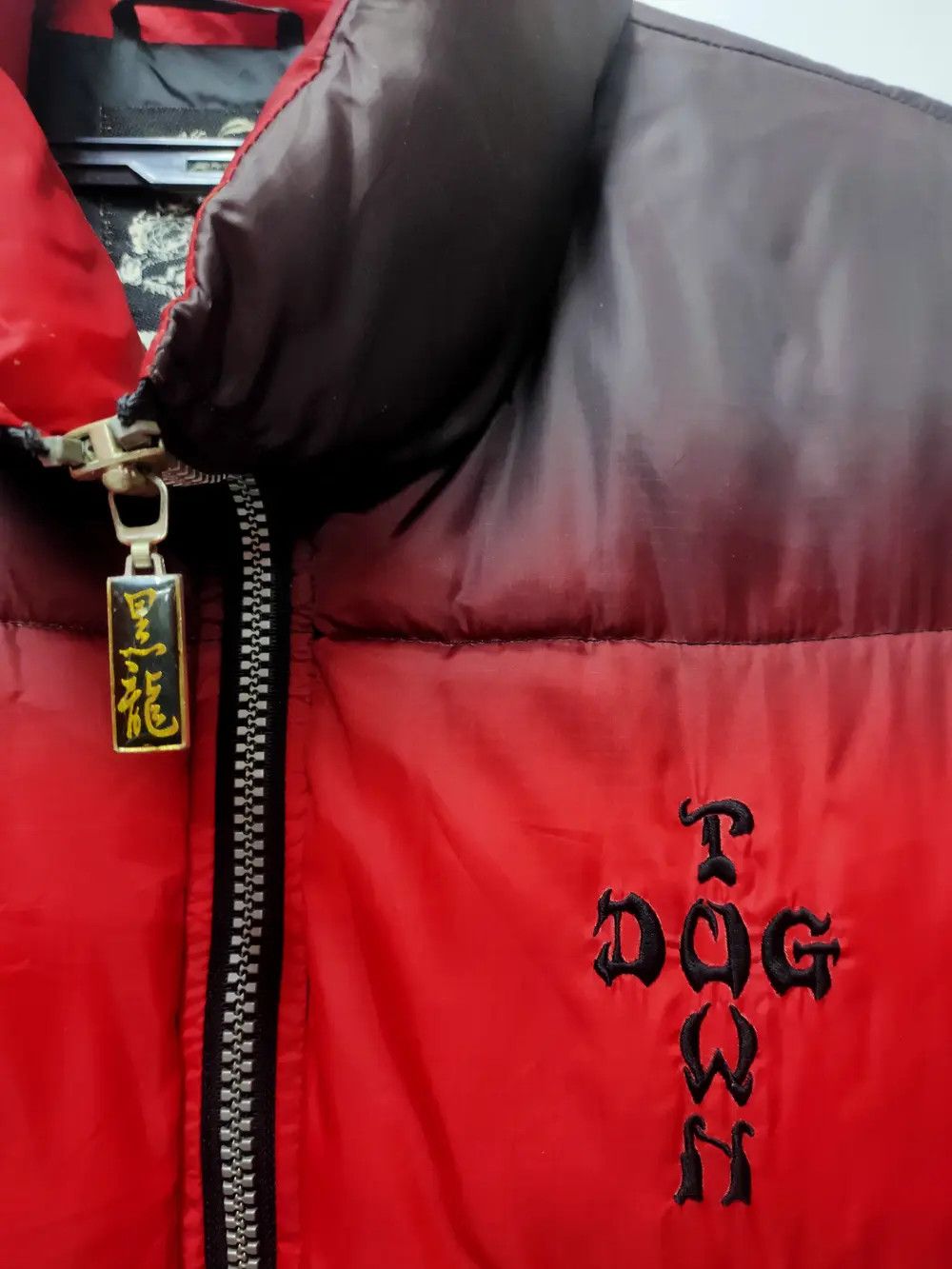 Dogtown DogTown puffer sleeveless jacket Size US L / EU 52-54 / 3 - 3 Thumbnail