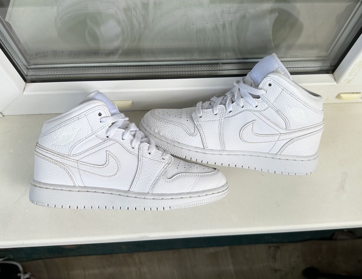 Nike Nike Air Jordan 1 Triple White 6,5Us/4Uk/37-37,5 Eur/23,5 Cm Size US 6 / IT 36 - 3 Thumbnail