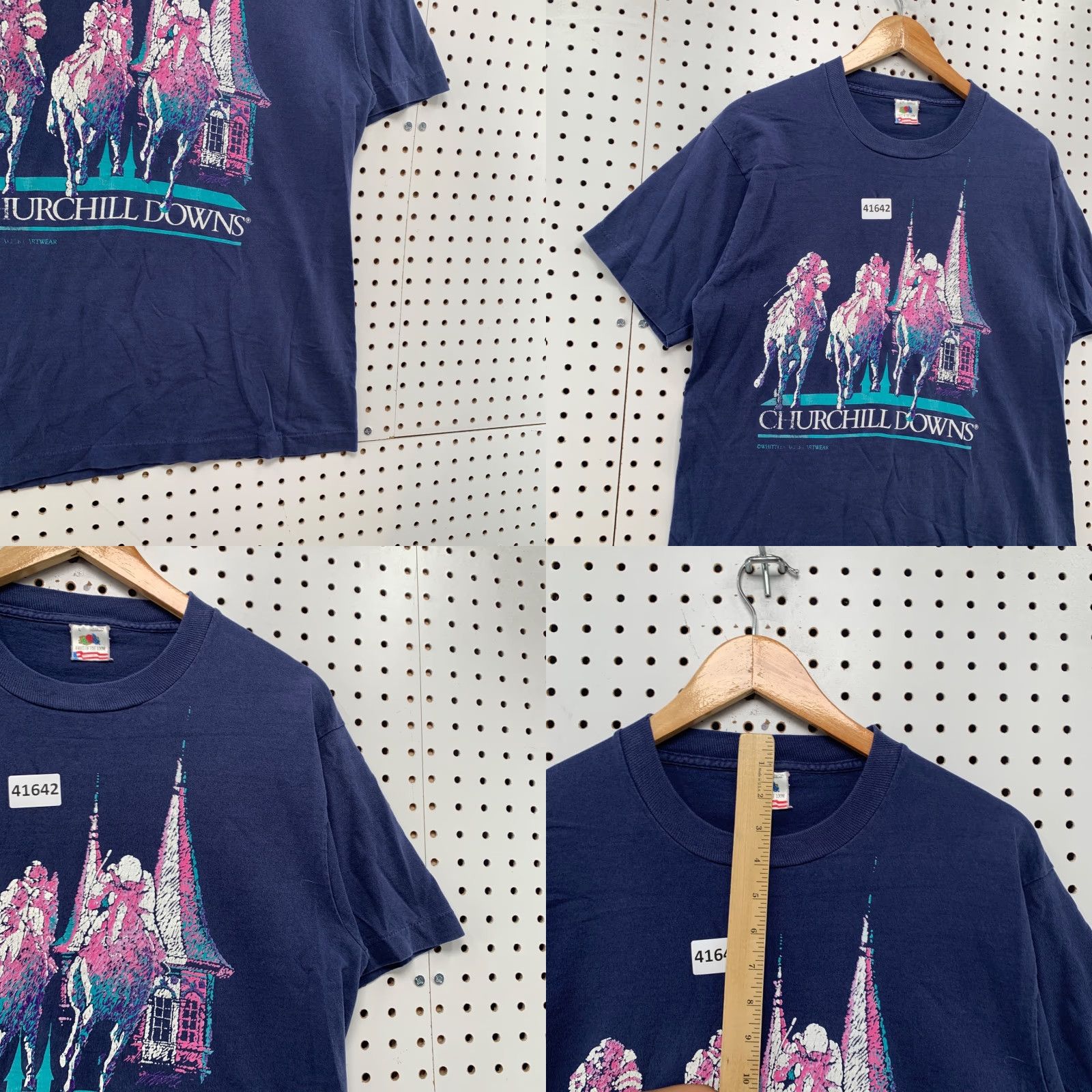 Fruit Of The Loom VINTAGE Fruit of the Loom Churchill Downs Horse Racing T-Shirt Mens Medium Graphic Print Blue 90s Size US M / EU 48-50 / 2 - 8 Thumbnail