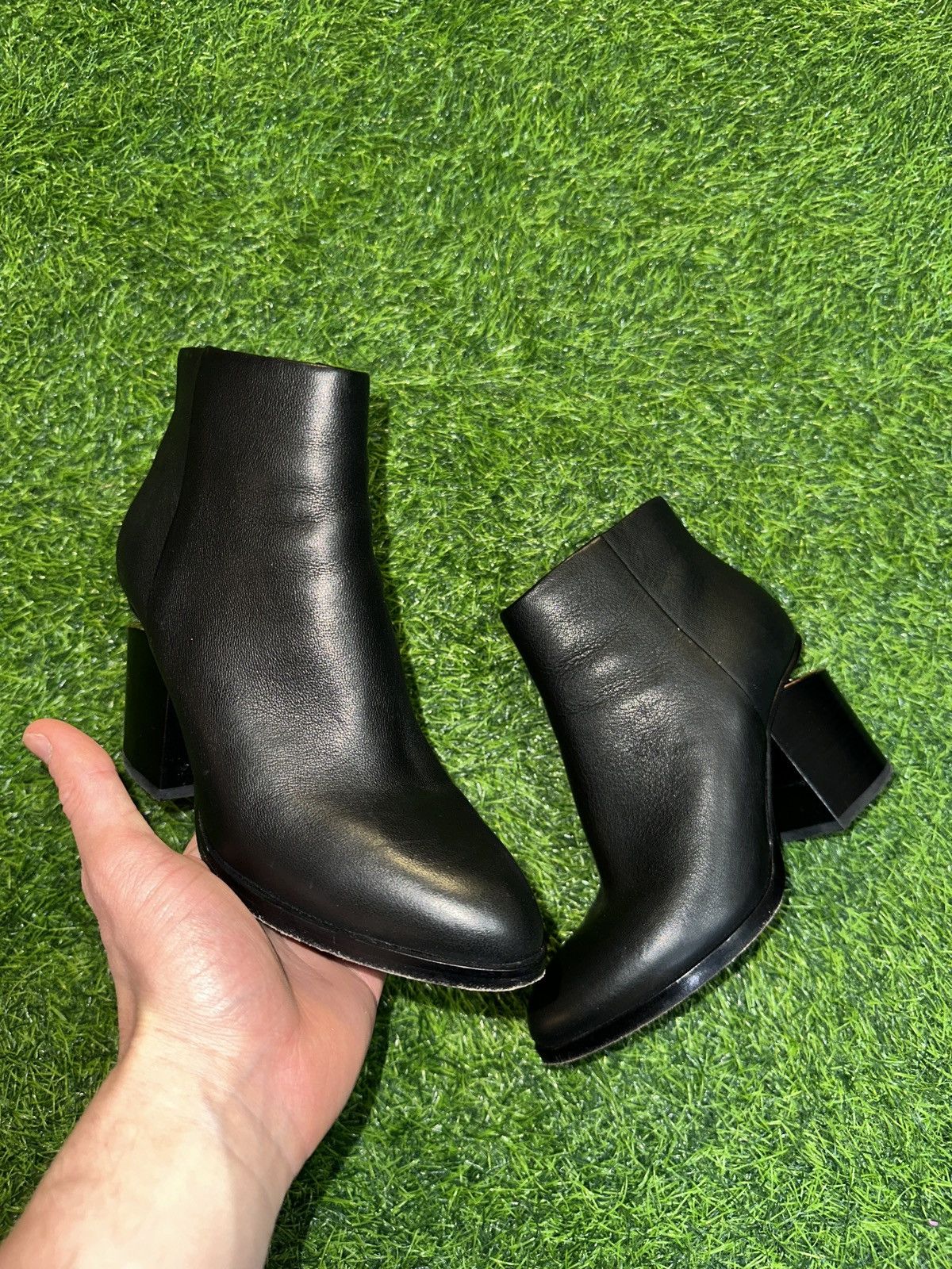 Alexander Wang Alexander wang gabi leather boots size 35.5 Size US 5.5 / IT 35.5 - 1 Thumbnail