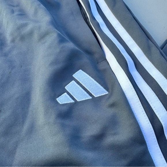 Adidas NWT ADIDAS TIRO 23 FOOTBALL SOCCER GRAY SWEATPANTS SZ 2XL Size US 34 / EU 50 - 3 Thumbnail