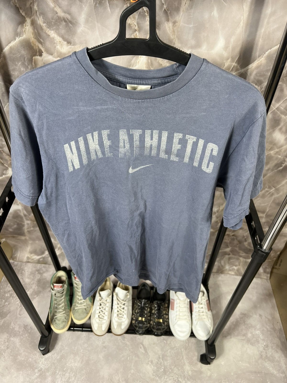 Vintage Vintage 90s Nike Distressed Tee Size US S / EU 44-46 / 1 - 2 Thumbnail