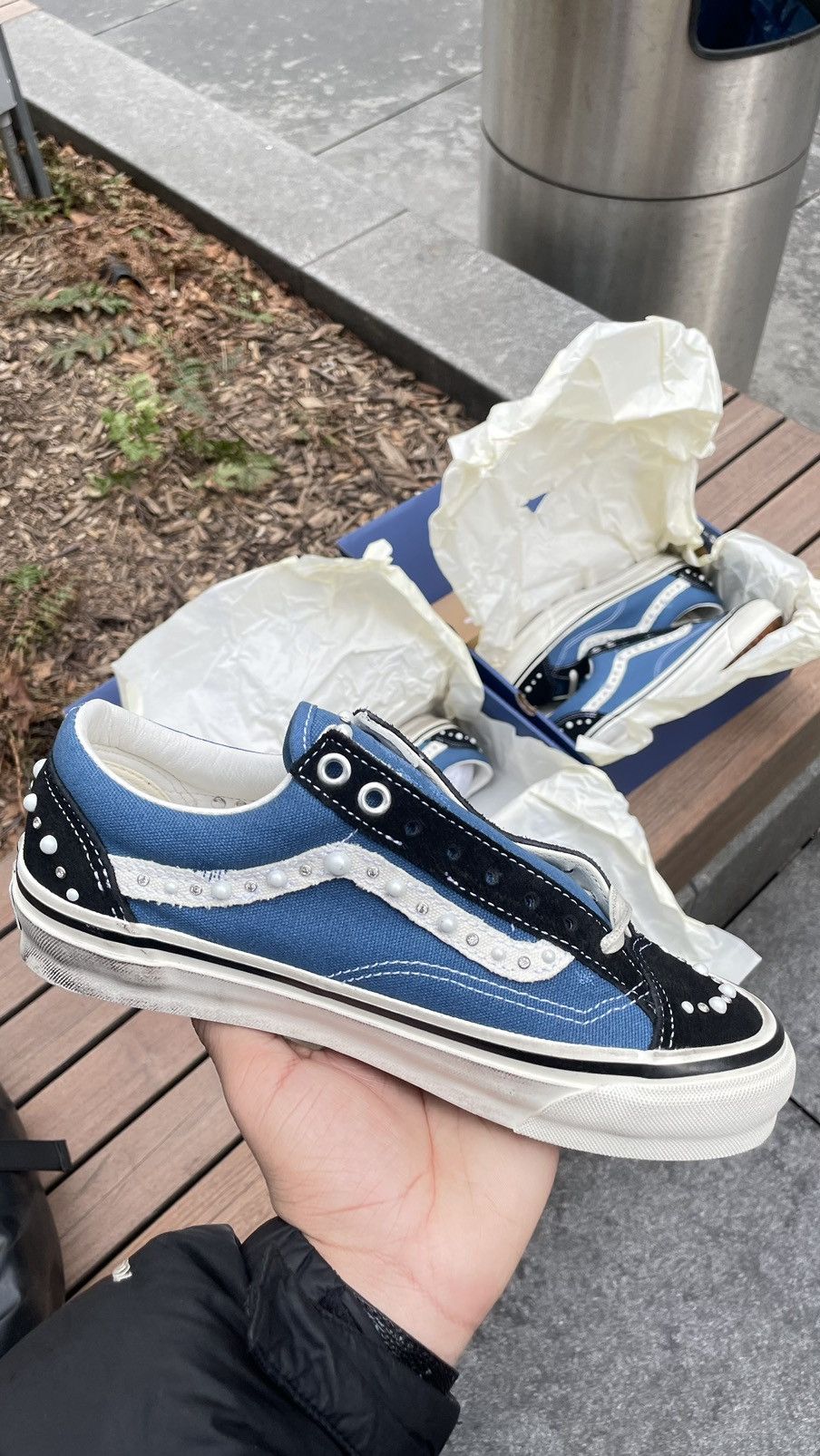Vans Pearlized vans Size US 9 / EU 42 - 2 Thumbnail
