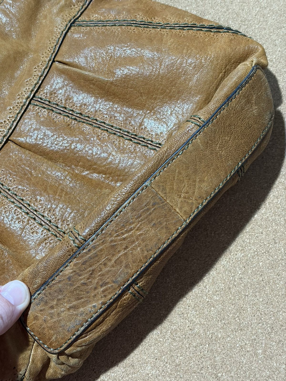 Fossil Fossil Hobo Bag Leather Canvas Floral Embossed Shoulder Zip Size ONE SIZE - 6 Thumbnail