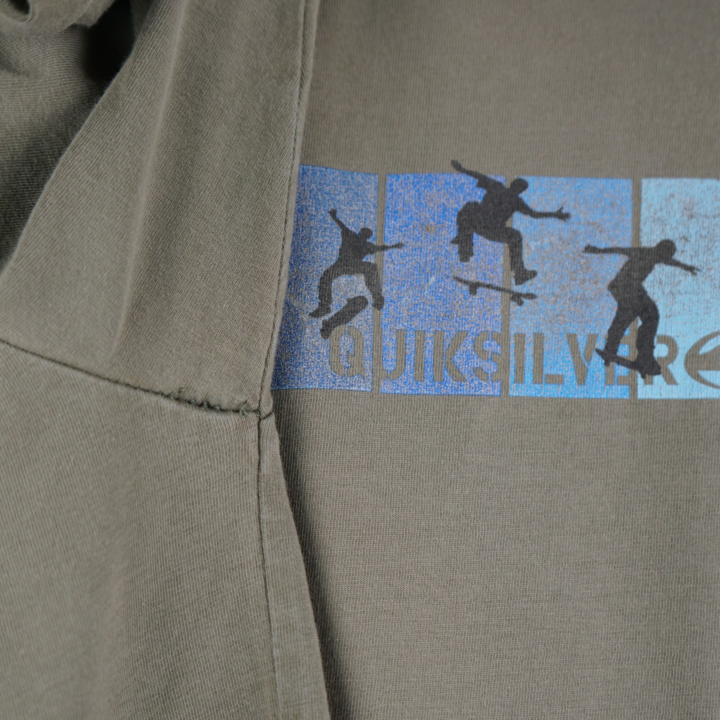 Quiksilver × Santa Cruz Skateboards × Vintage Vintage 1990s Quiksilver Skateboards T-Shirt Size US M / EU 48-50 / 2 - 5 Thumbnail