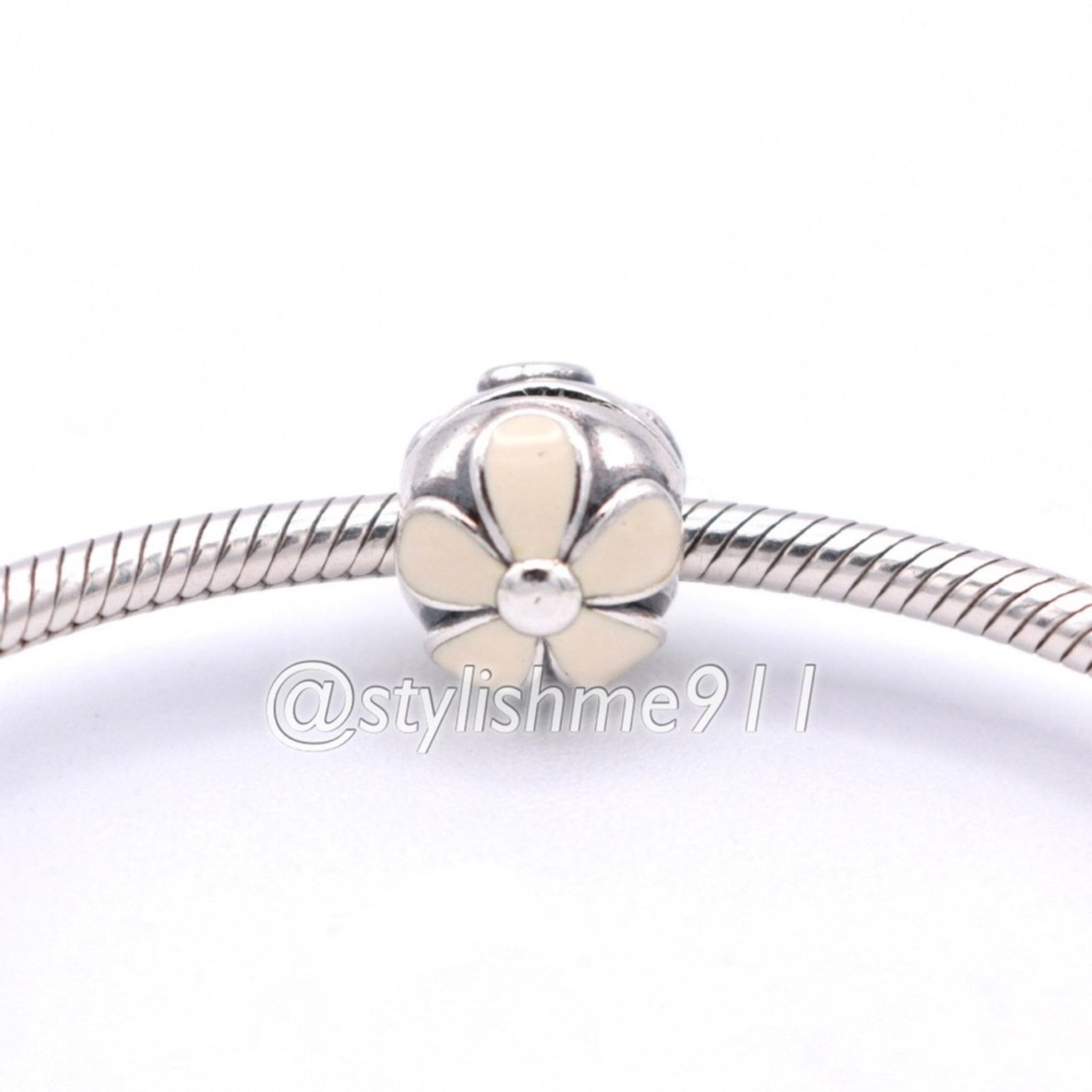 pandora Authentic PANDORA Darling Daisies Clip with White Enamel Size ONE SIZE - 4 Thumbnail