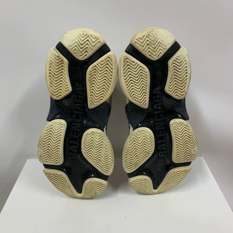Balenciaga Balenciaga Vanilla Dad Shoes 2502-Nextarrow Size US 5.5 / IT 35.5 - 7 Thumbnail