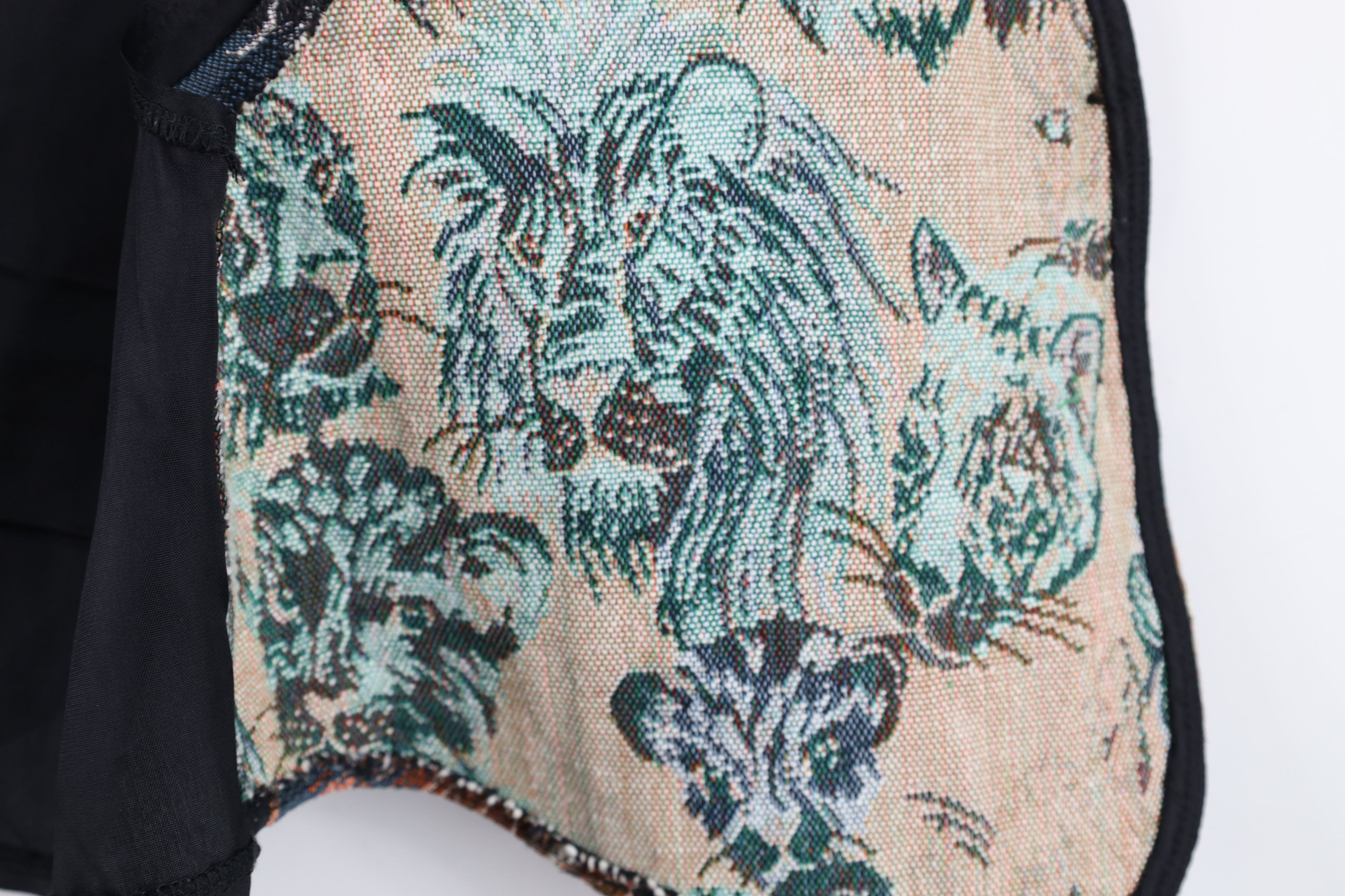 Vintage Vintage 90s Streetwear Needlepoint Big Cat Tie Back Vest USA Size M / US 6-8 / IT 42-44 - 11 Thumbnail