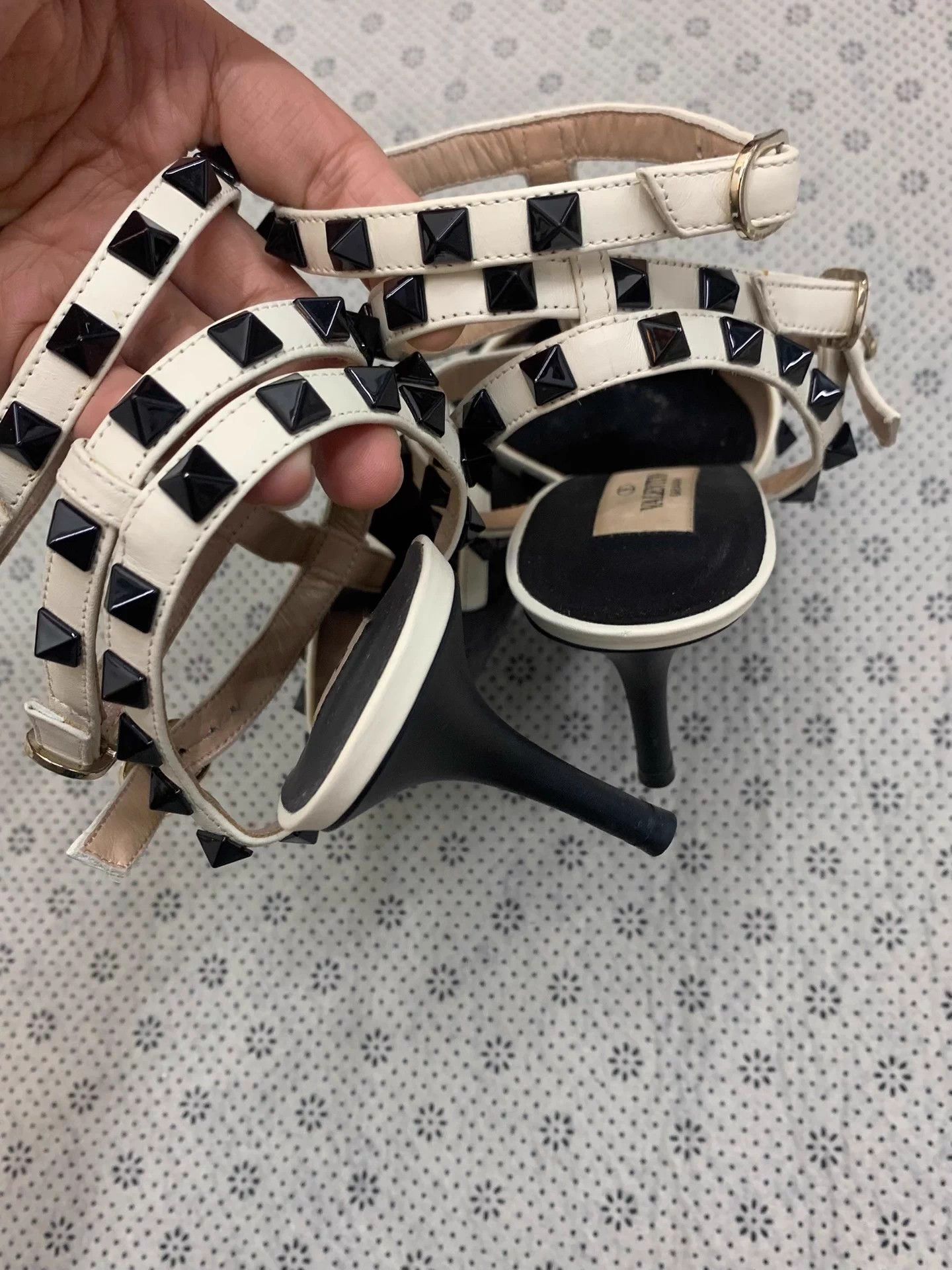 Valentino Valentino black patent studded heeled sandals 37.5 Size US 6.5 / IT 36.5 - 3 Thumbnail