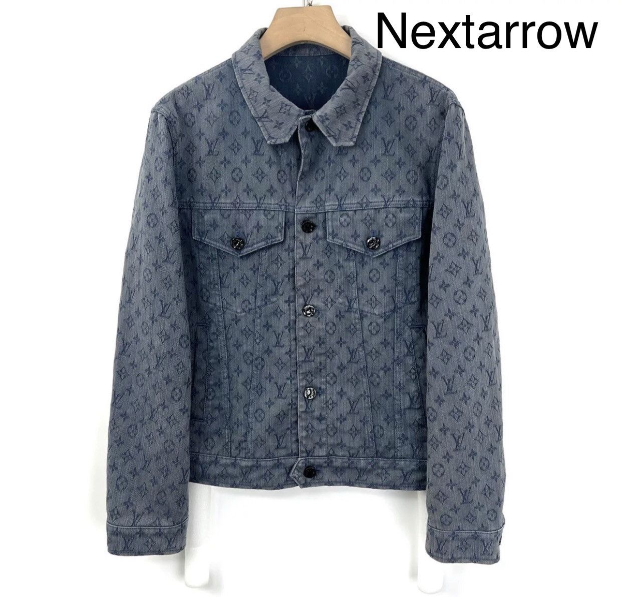 Louis Vuitton Louis Vuitton LV blue floral print denim jacket2412- Size M / US 6-8 / IT 42-44 - 1 Thumbnail