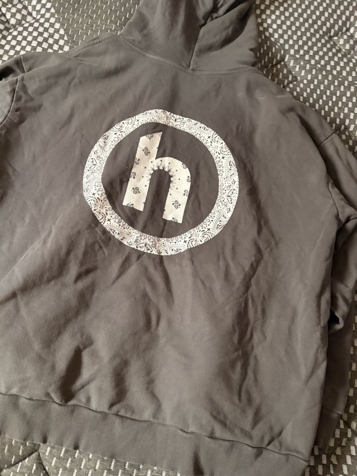 HIDDEN HIDDEN NY Dark Grey Paisley Hoodie Size US XXL / EU 58 / 5 - 2 Thumbnail