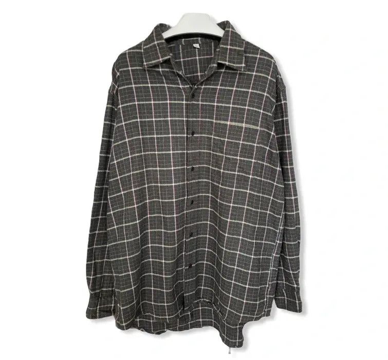 Flannel × Japanese Brand Japanese Brand Uniqlo Plaid Tartan Flannel Shirt 👕 Size US XL / EU 56 / 4 - 1 Thumbnail