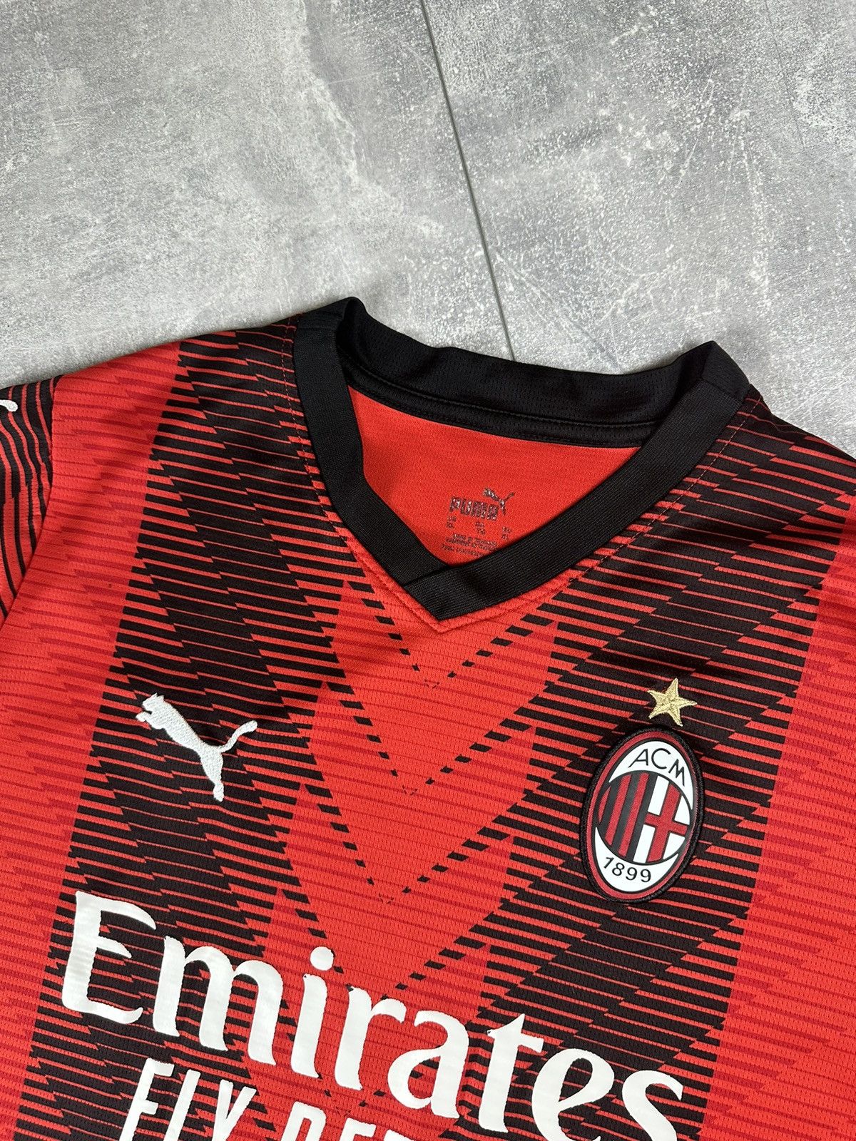 Puma Puma AC Milan Home Soccer Jersey 2023/24 Size US XL / EU 56 / 4 - 7 Thumbnail
