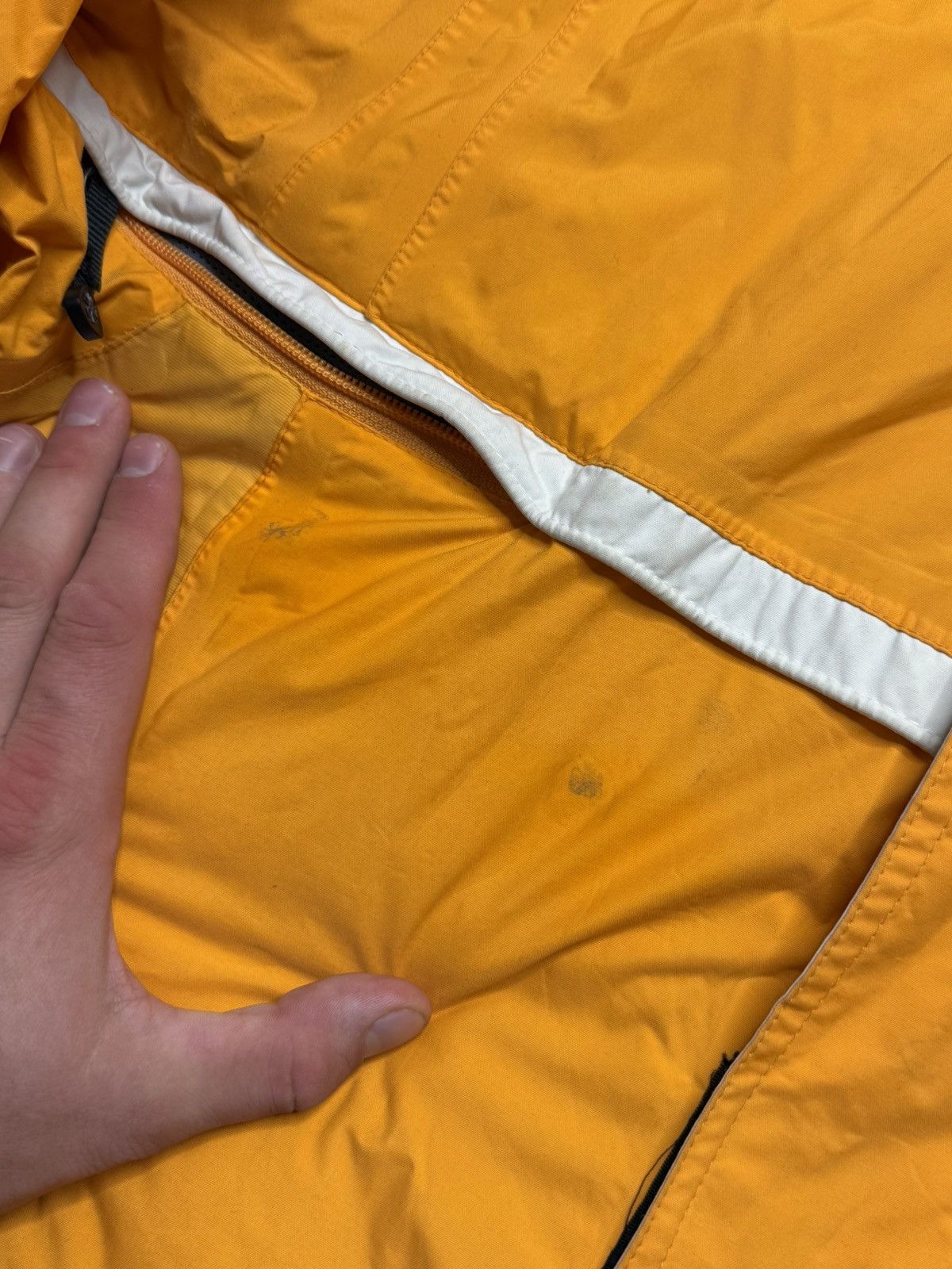 Nike ACG Vintage Nike ACG Storm Git Ski Orange Jacket size L wmns Size L / US 10 / IT 46 - 5 Thumbnail