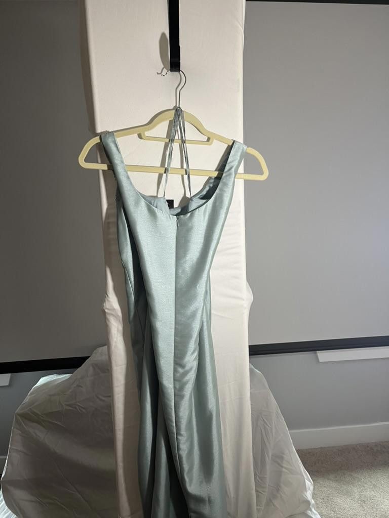 Designer Elegant Caché Two-Piece Evening Outfit in Soft Aqua Size M / US 6-8 / IT 42-44 - 7 Thumbnail