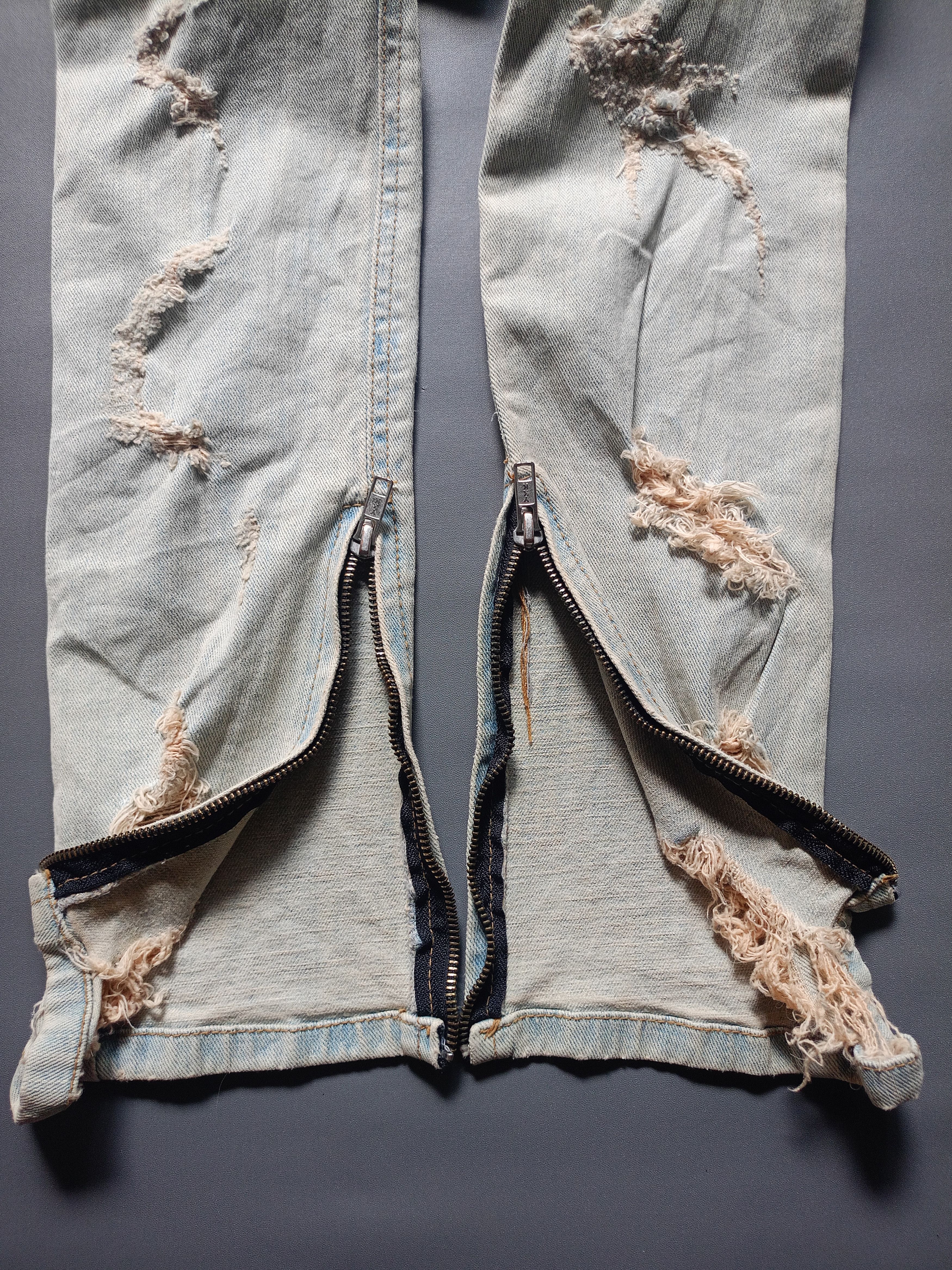 Japanese Brand 2000s SACKY Distressed Skinny Pants Size US 30 / EU 46 - 4 Thumbnail