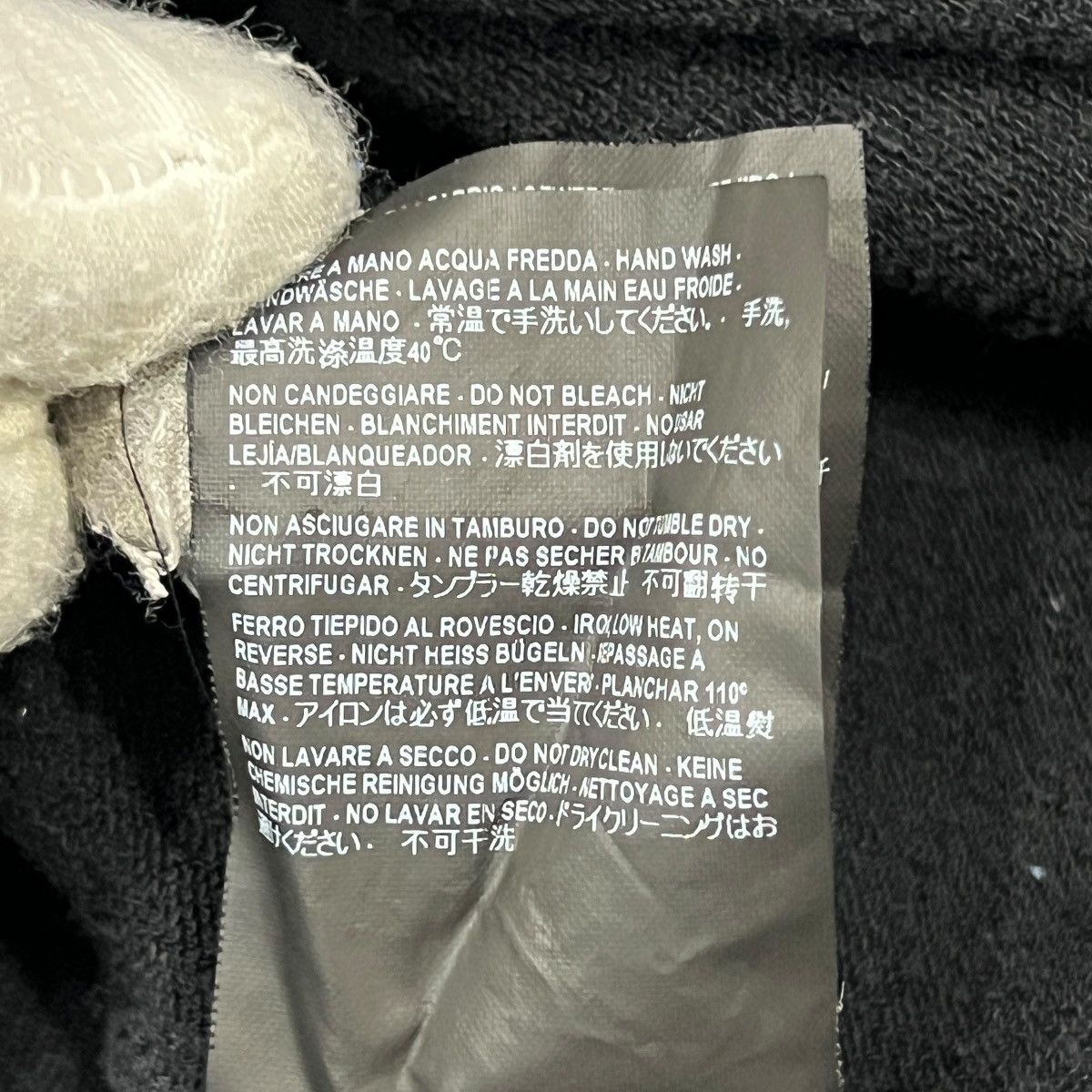 Balenciaga BALENCIAGA 2017AW Demna Femme Fatale Scarf Pullover Hoodie Size US XS / EU 42 / 0 - 8 Thumbnail