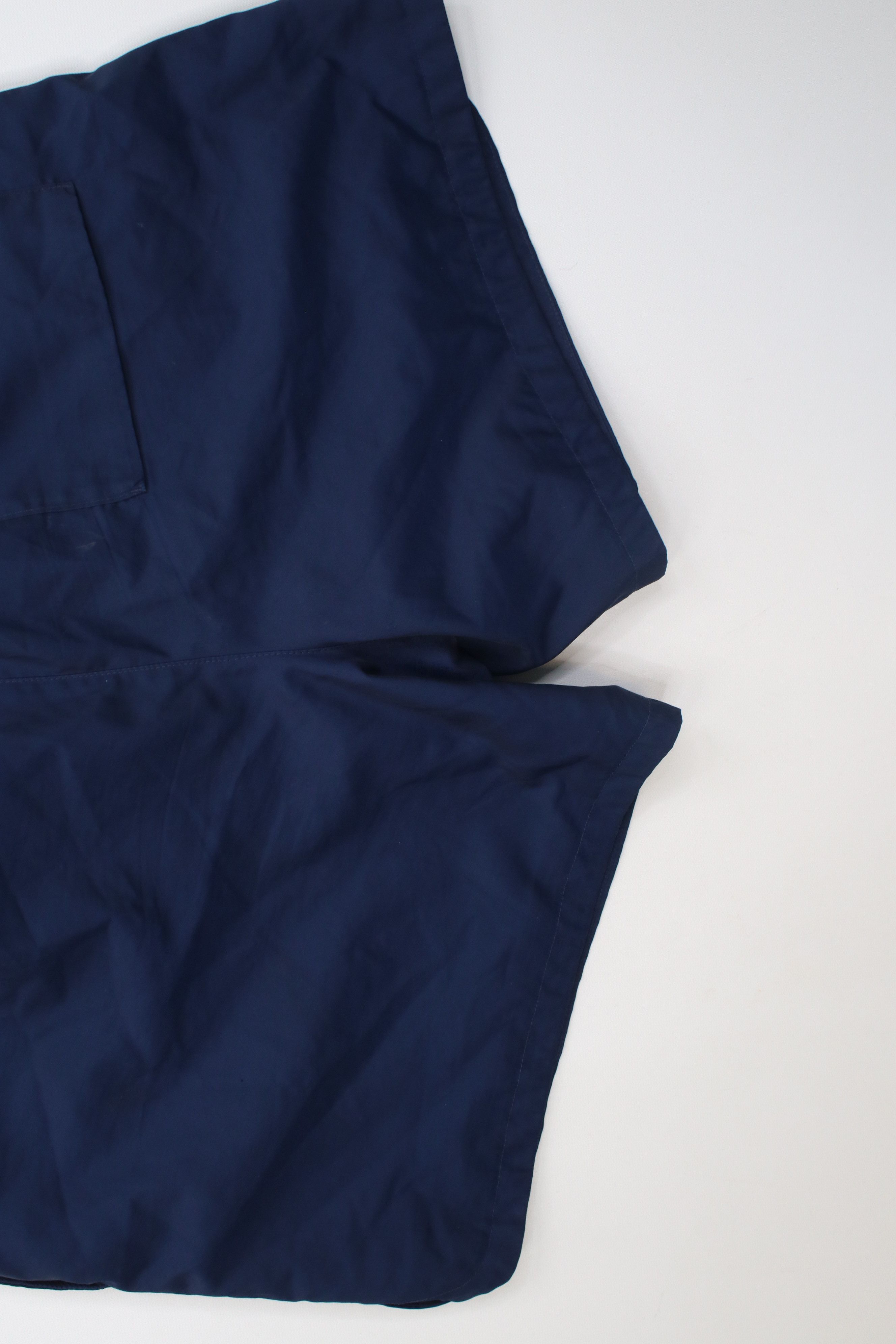 Nike Vintage Y2K Nike Above Knee Windbreaker Shorts Navy Blue Size US 32 / EU 48 - 12 Thumbnail