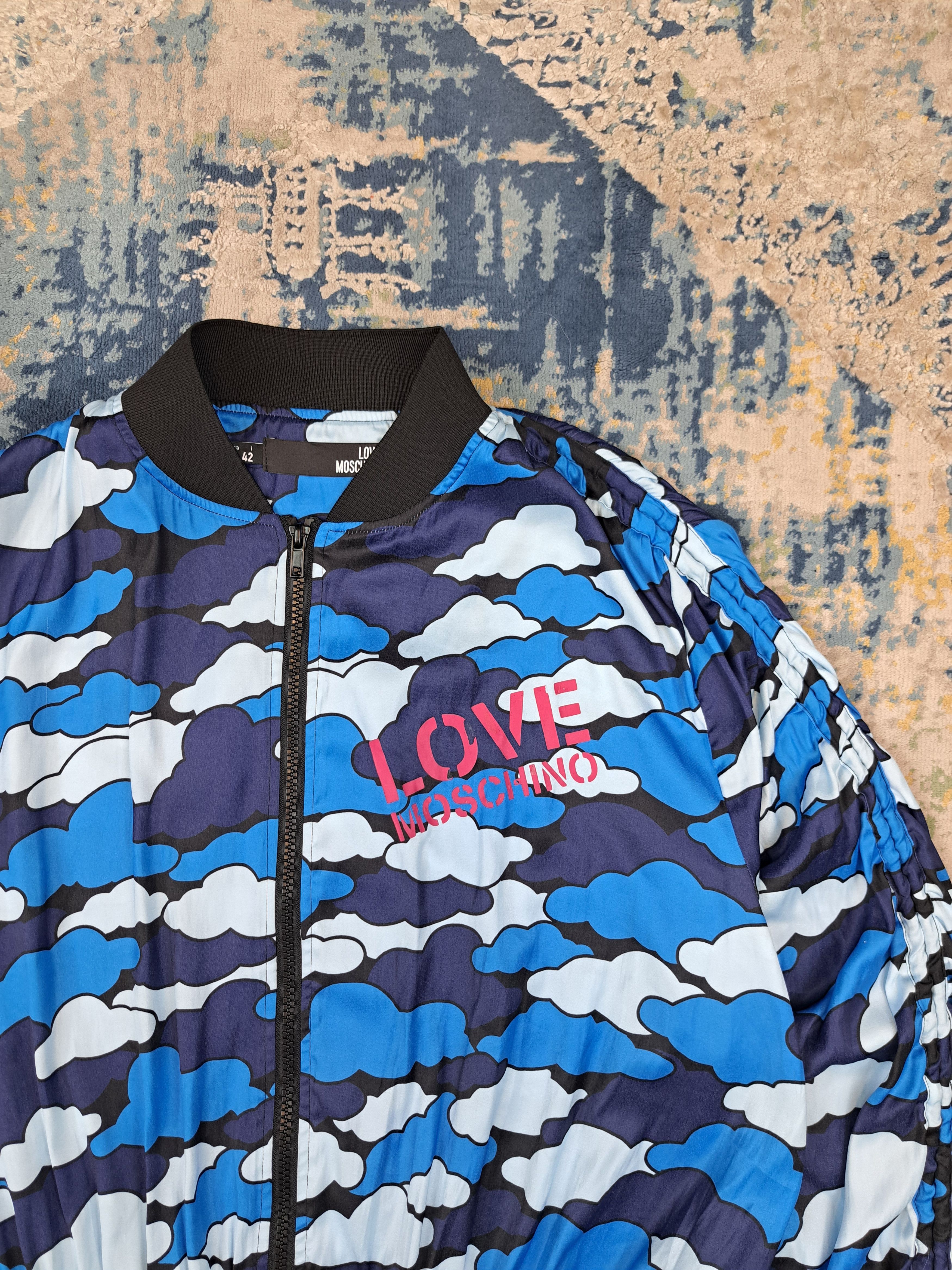 Moschino Love Moschino Fullprint Cloud Camo Bomber Jacket Size M / US 6-8 / IT 42-44 - 2 Thumbnail