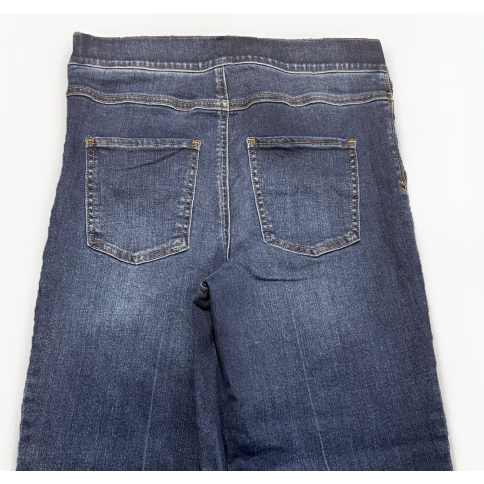 Spanx SPANX Cropped Flare Jeans Women Medium 28x23.5 Blue NWT Womens Size 32" / US 10 / IT 46 - 7 Thumbnail