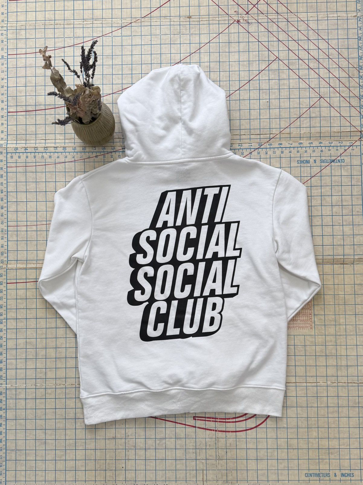 Anti Social Social Club Anti Social Social Club ASSC Hoodie White Large Pull Over Size US L / EU 52-54 / 3 - 13 Thumbnail