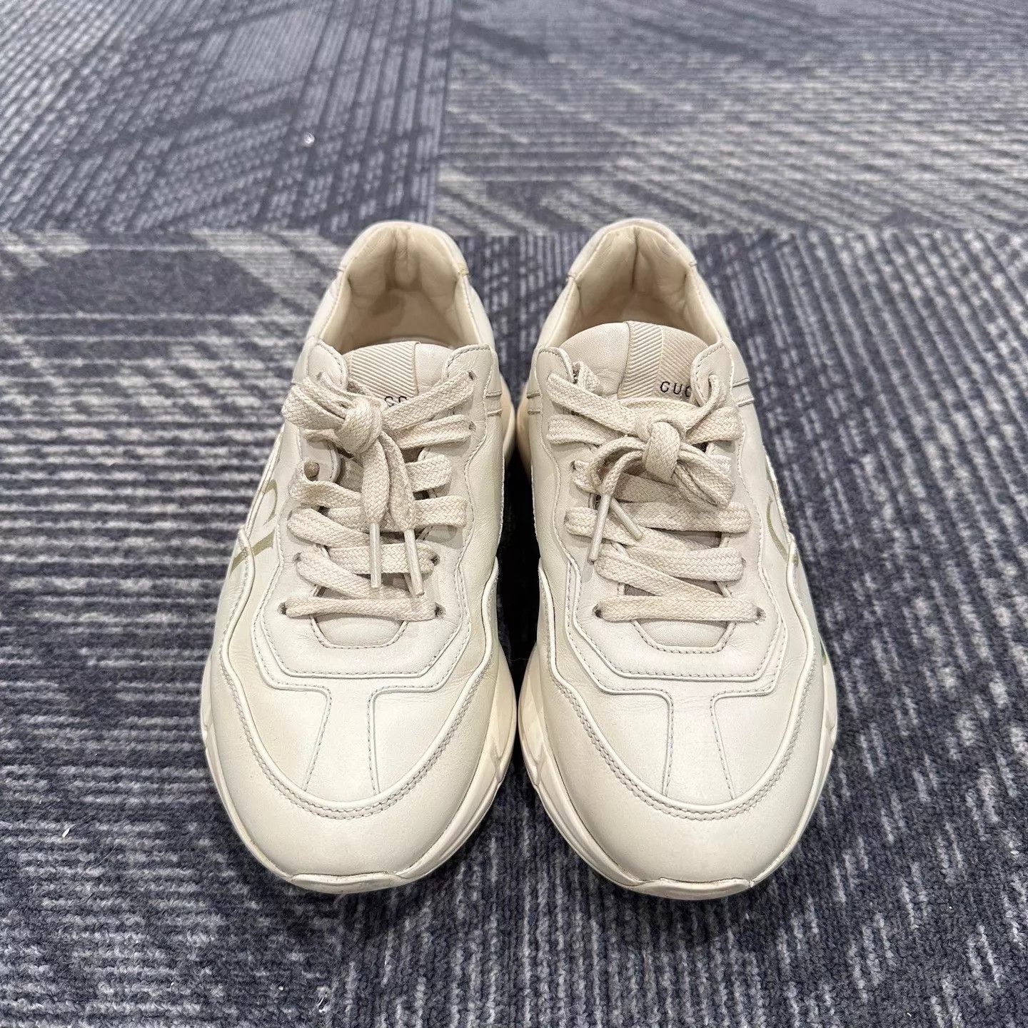 Gucci Gucci Rhyton Dad Sneaker 35.5 Near Mint Condition Size US 5 / IT 35 - 2 Thumbnail