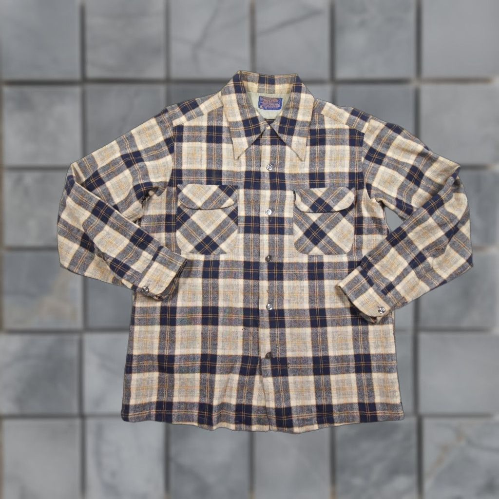 VINTAGE Pendleton Shirt Mens 70s Plaid Flannel Wool Button-Up M Multicolor Casual Adult Mood: Plaid wool flannel 70s era Pendleton brand.