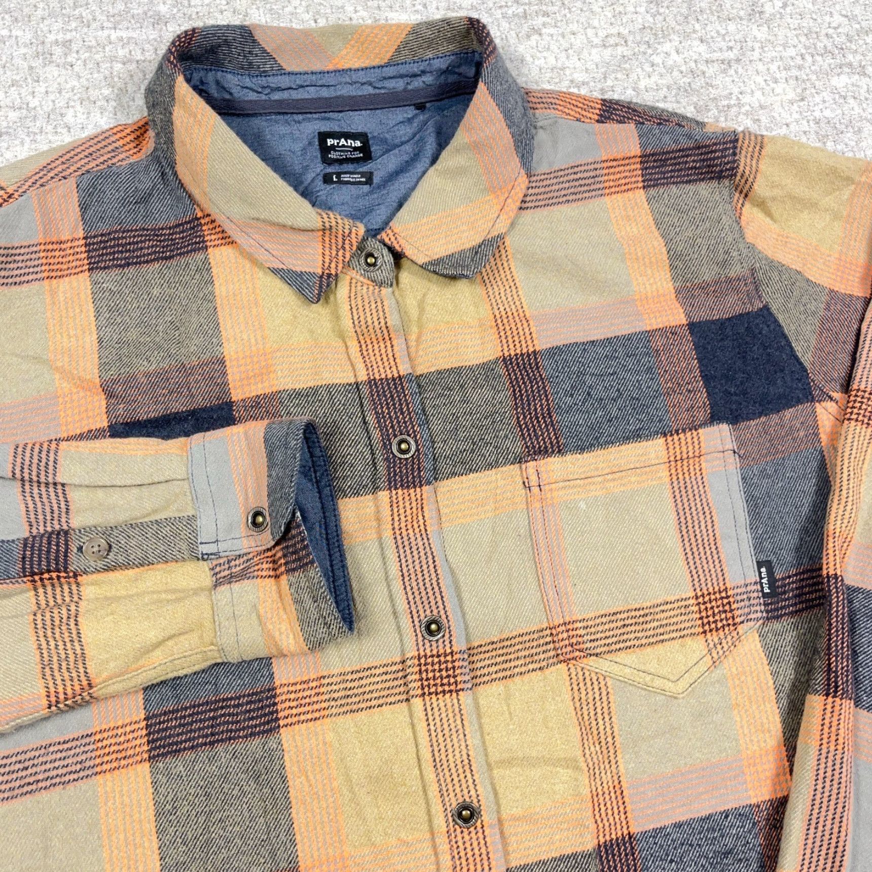 Prana prAna Shirt Men Large Tan Blue Plaid Snap Button Up Outdoors Camp Hiking Shirt-Front Casual All Seasons Button Up Mens XL? Size US L / EU 52-54 / 3 - 2 Thumbnail