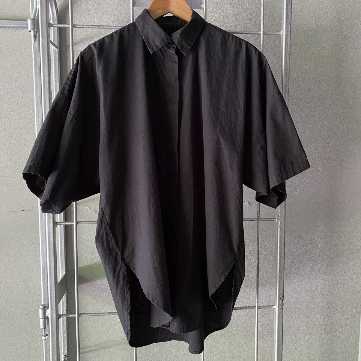 Norma Kamali NORMA KAMALI Black Short-Sleeve Hidden Placket Shirt Size XL / US 12-14 / IT 48-50 - 10 Thumbnail