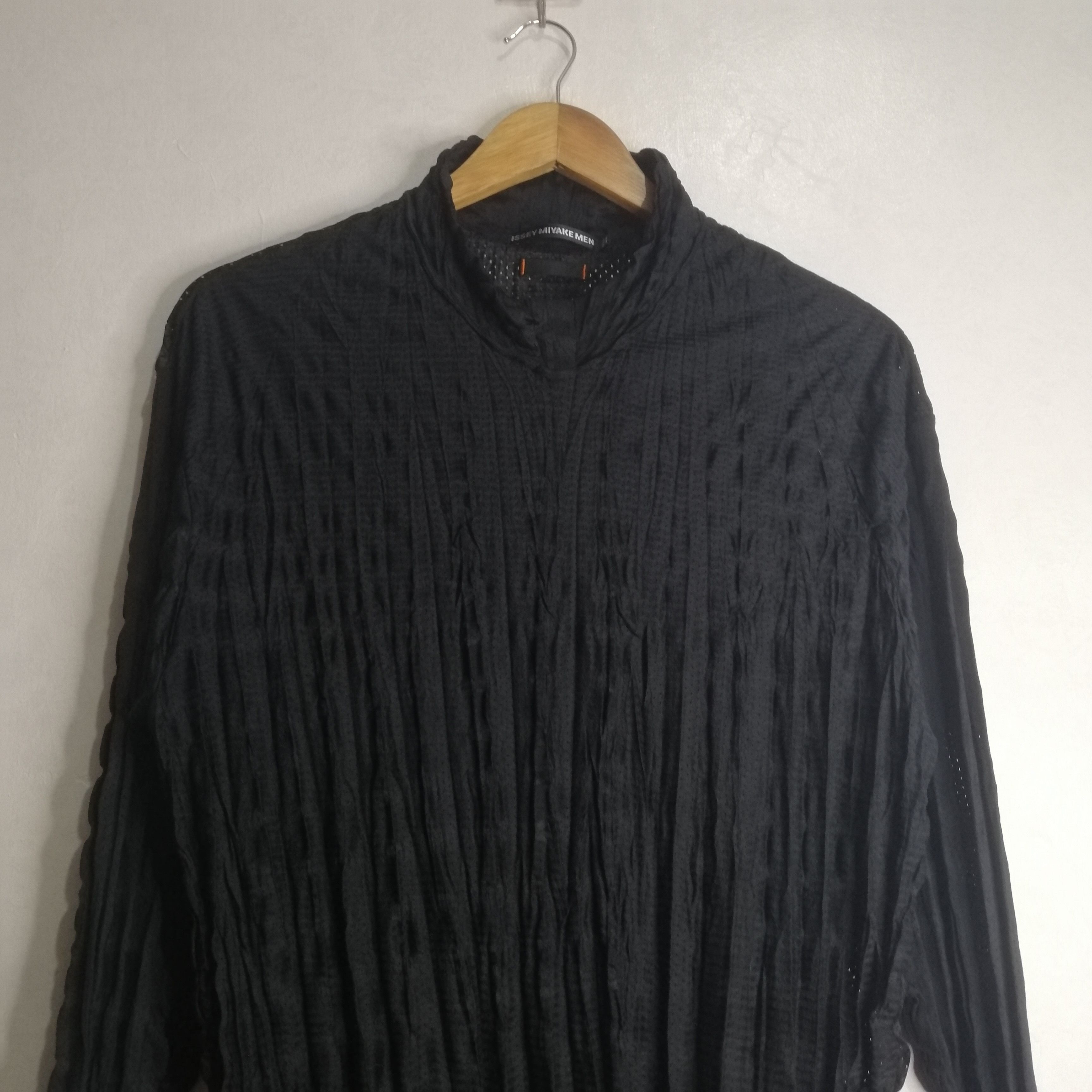 Issey Miyake Issey Miyake Men - Jersey Pleated Longsleeve Size US XL / EU 56 / 4 - 2 Thumbnail