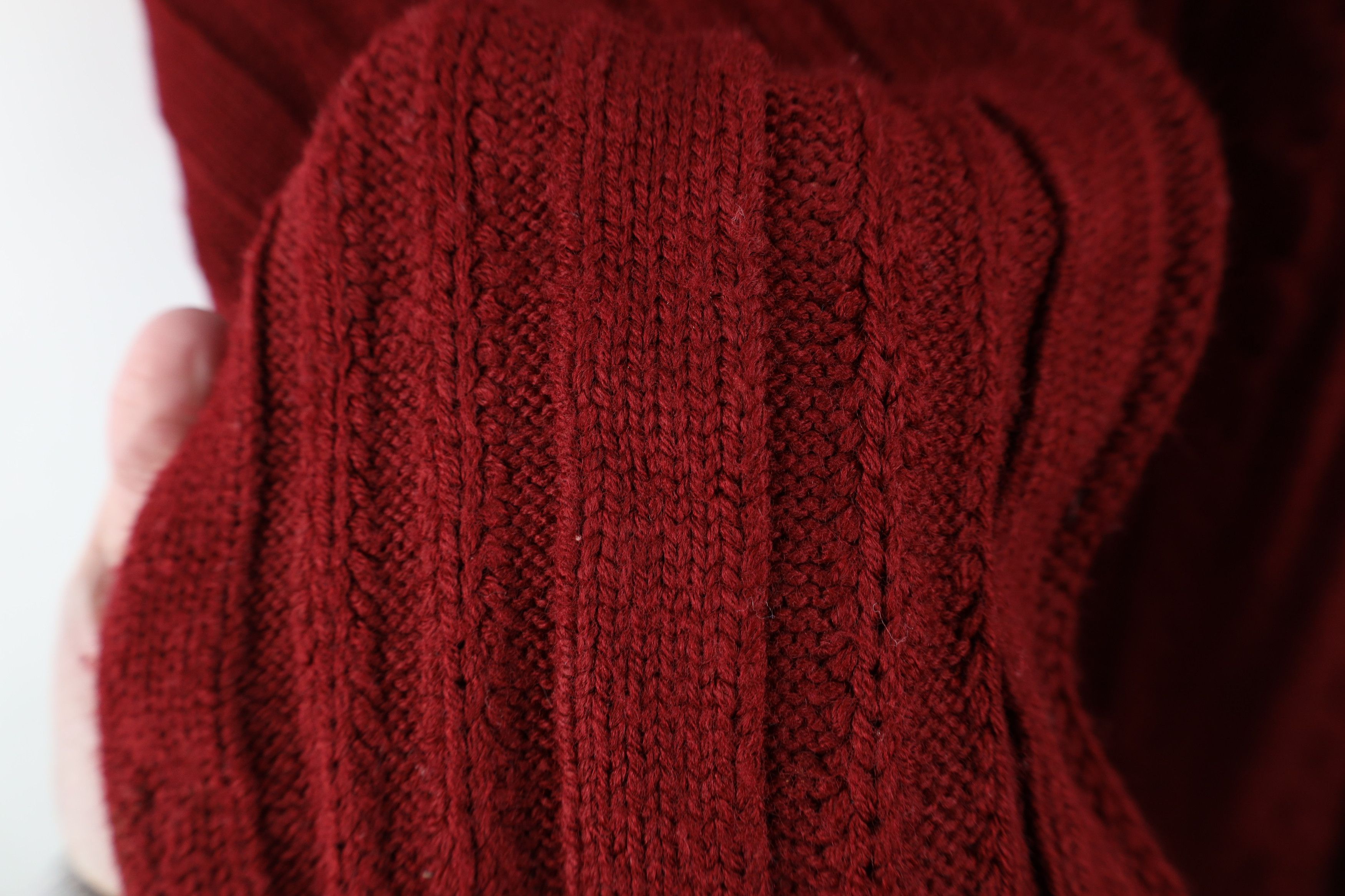 Vintage Vintage 90s Streetwear Cable Knit Crewneck Sweater Red Size US XL / EU 56 / 4 - 7 Thumbnail