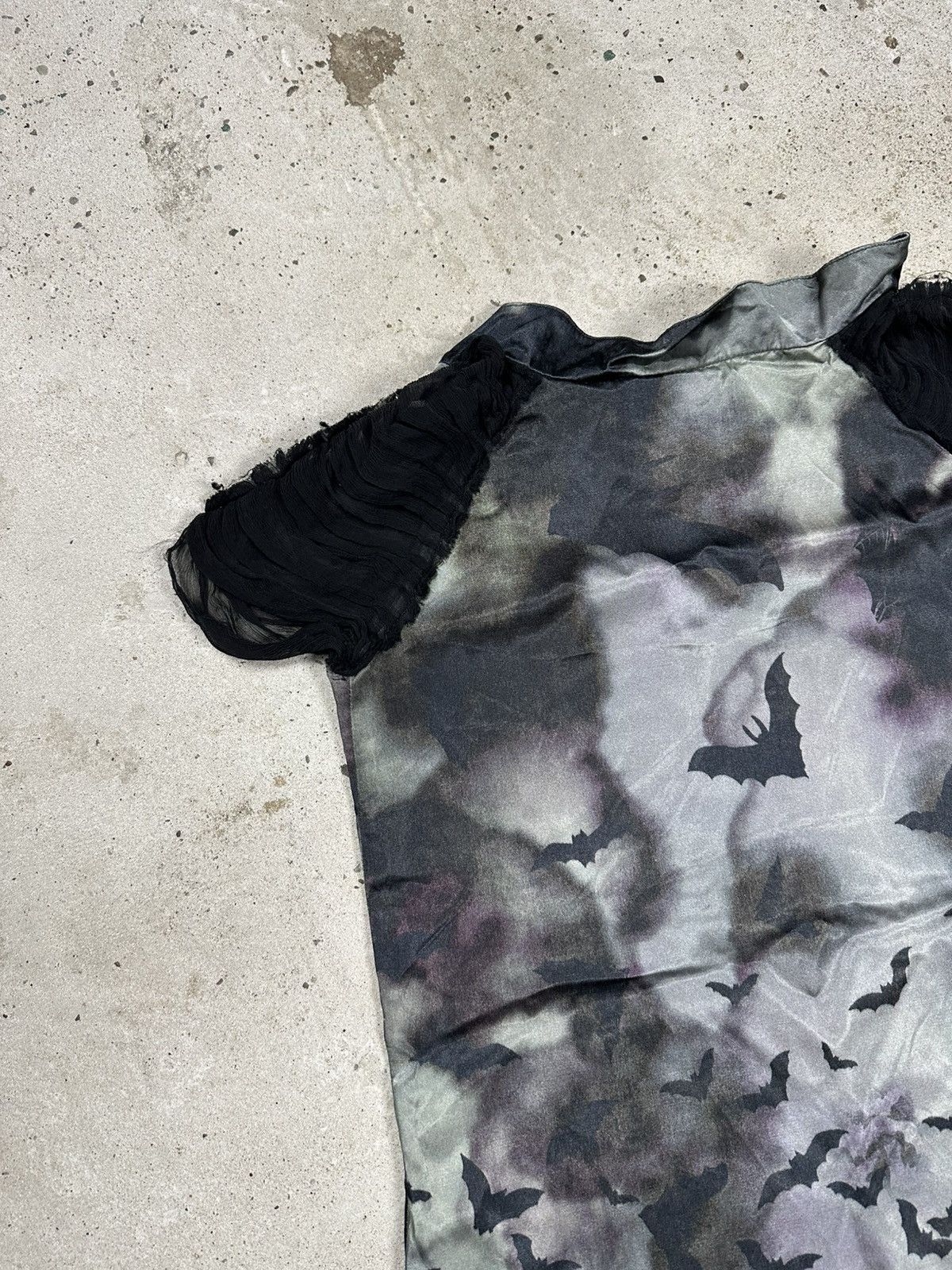 McQ Alexander McQueen McQ by Alexander McQueen Satin Bat Print Mini Dress Size S / US 4 / IT 40 - 16 Thumbnail