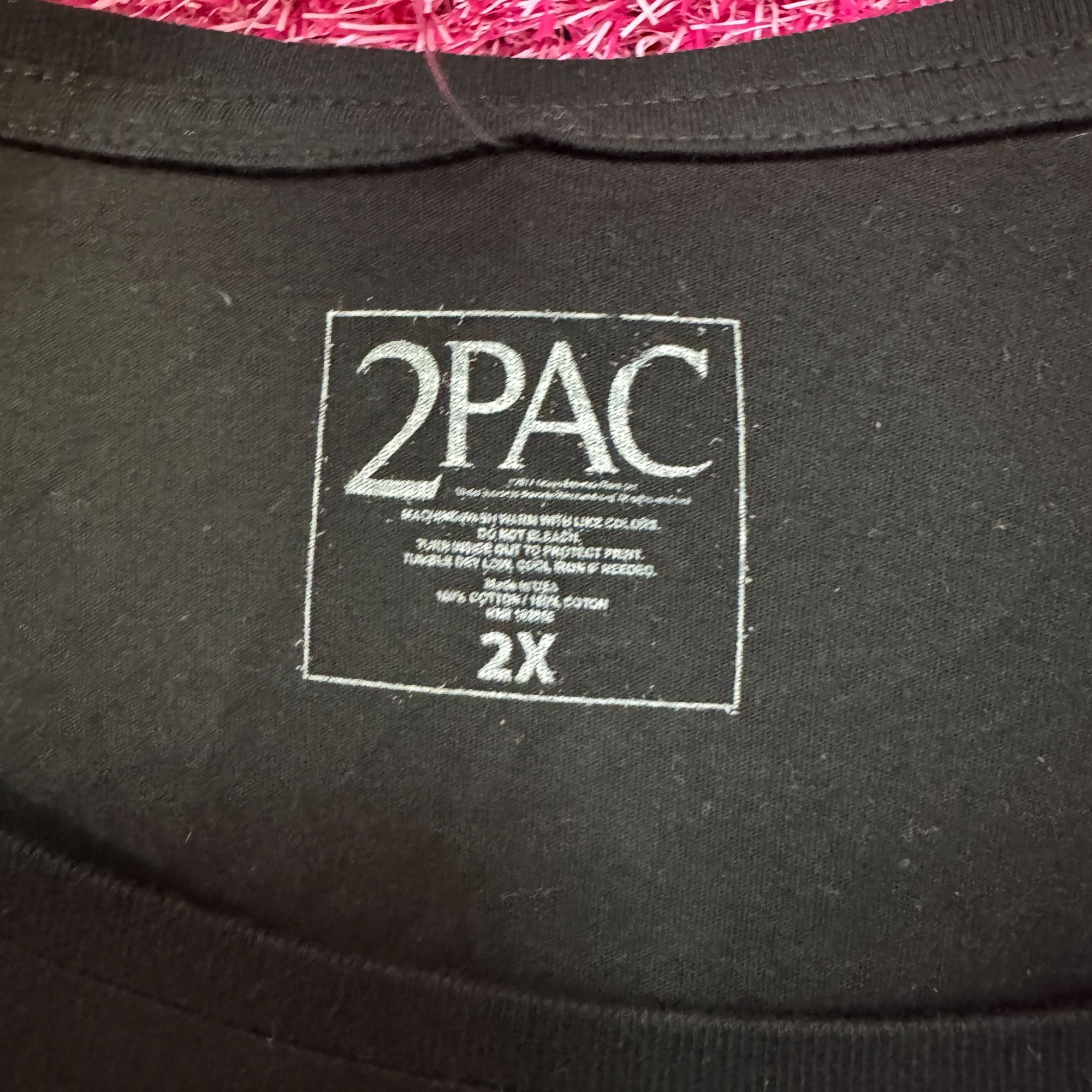 Rap Tees 2Pac Color Spell Out Fresh Out the Joint Hip Hop Crop Top 2X Size XXL / US 16-18 / IT 52-54 - 4 Thumbnail