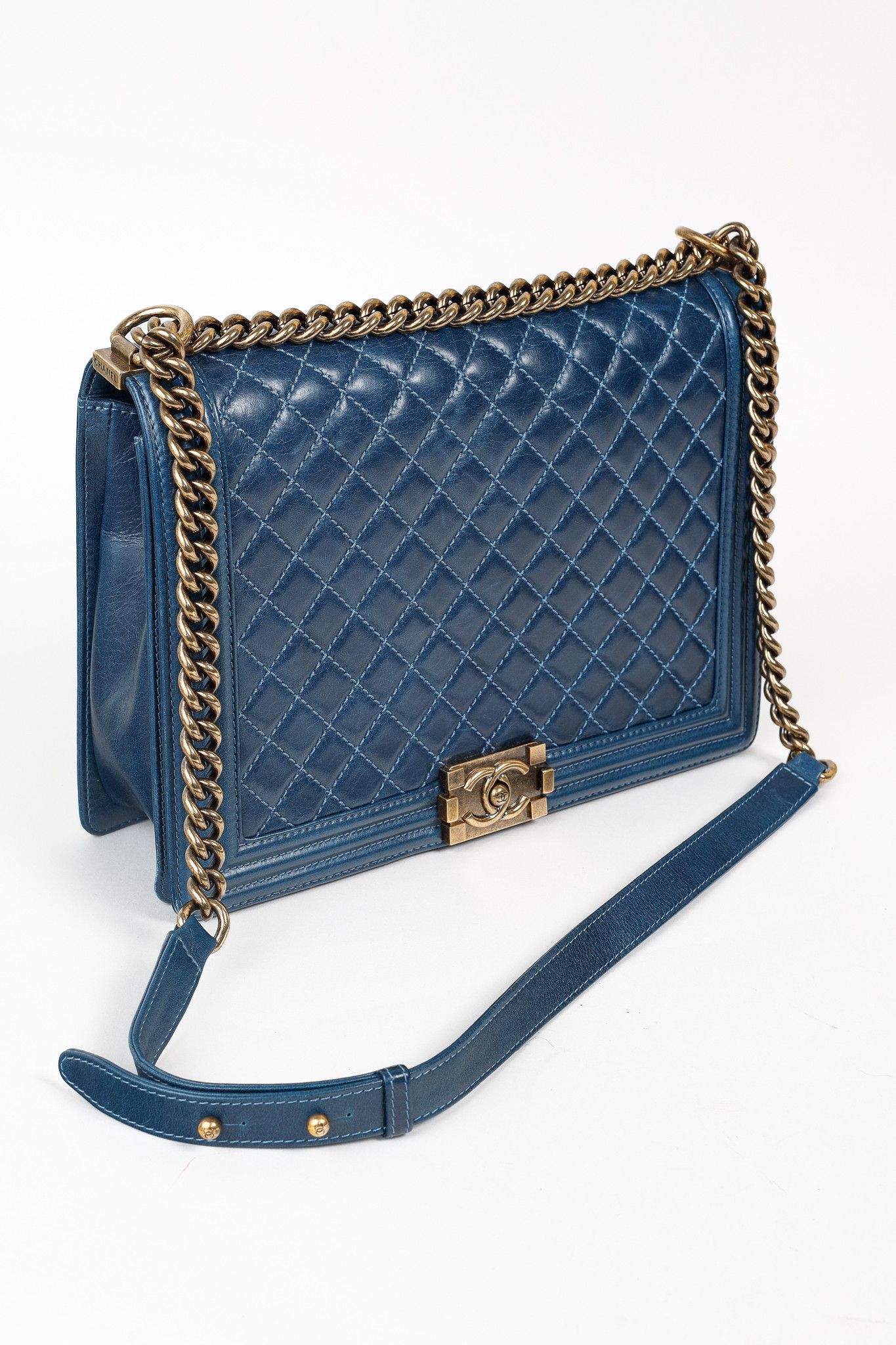 Chanel Chanel Blue Quilted Leather Large Boy Shoulder Bag Size ONE SIZE - 7 Thumbnail