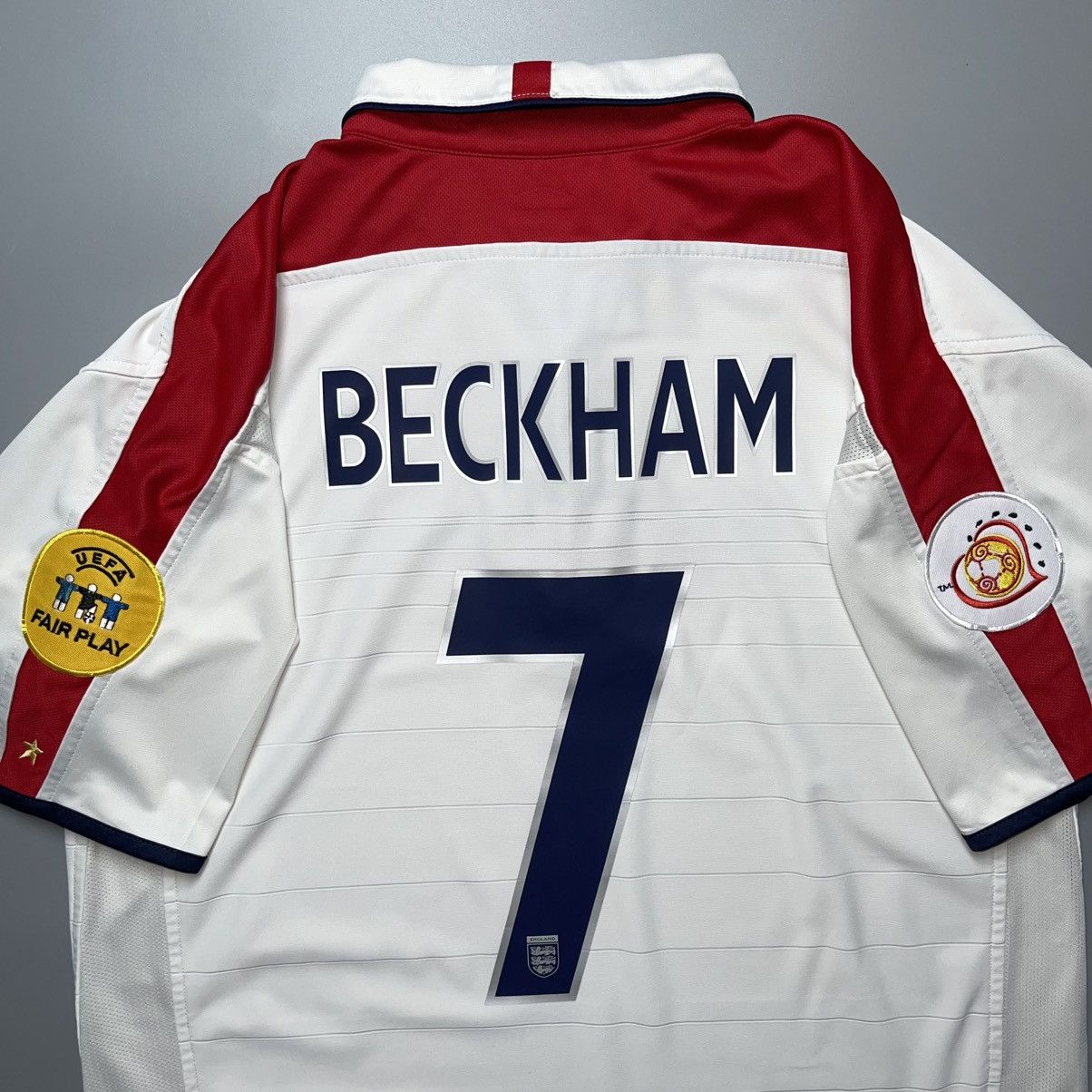 Umbro ENGLAND UMBRO 2004 EURO FOOTBALL HOME JERSEY #7 BECKHAM Size US XL / EU 56 / 4 - 10 Thumbnail